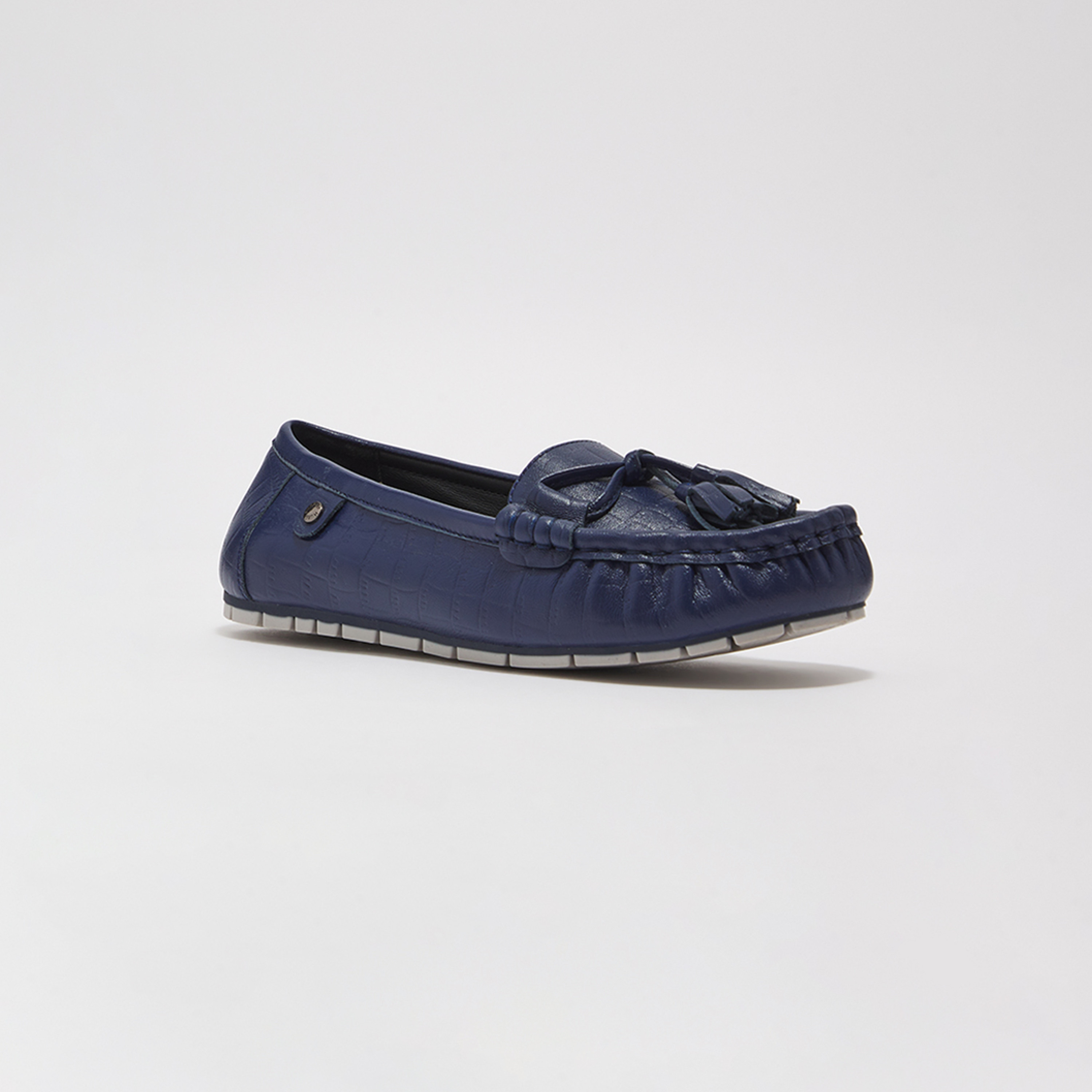 Navy blue moccasins womens online