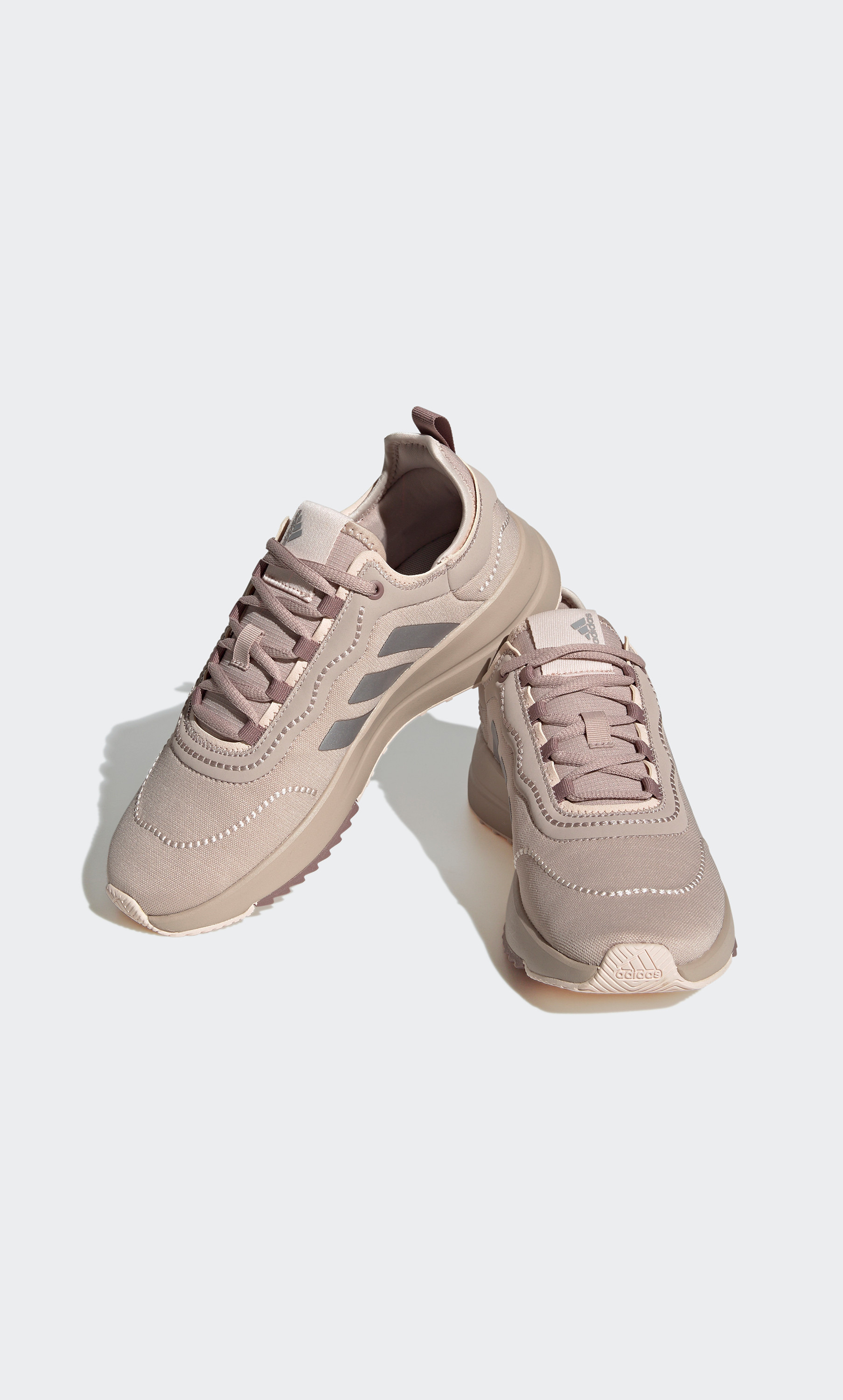 HQ1733 حذاء جري للنساء فوكاسا من اديداس-sports-women-shoes-image-1