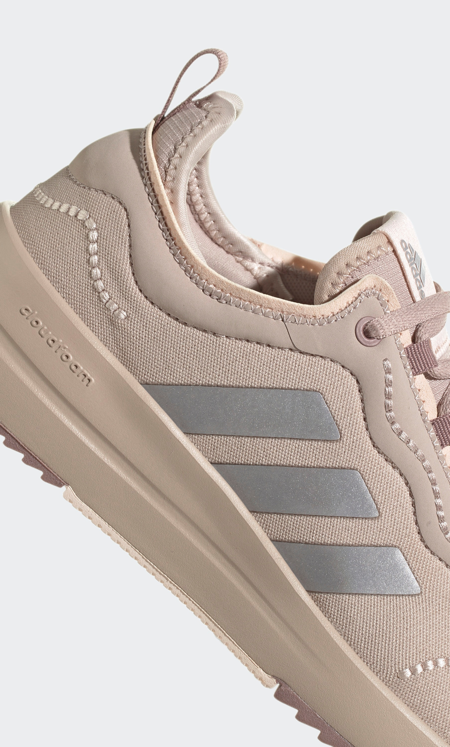 HQ1733 حذاء جري للنساء فوكاسا من اديداس-sports-women-shoes-image-6