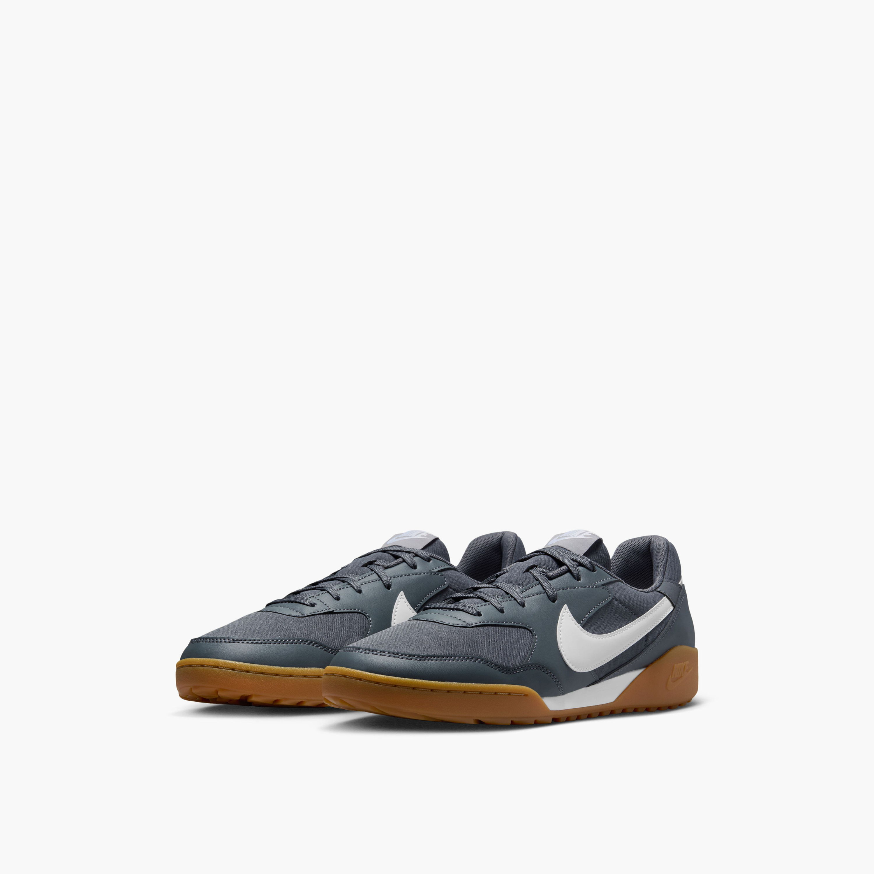 حذاء سنيكرز برباط إغلاق "تيرا مانتا" للرجال من نايك-men-shoes-sneakers-image-2