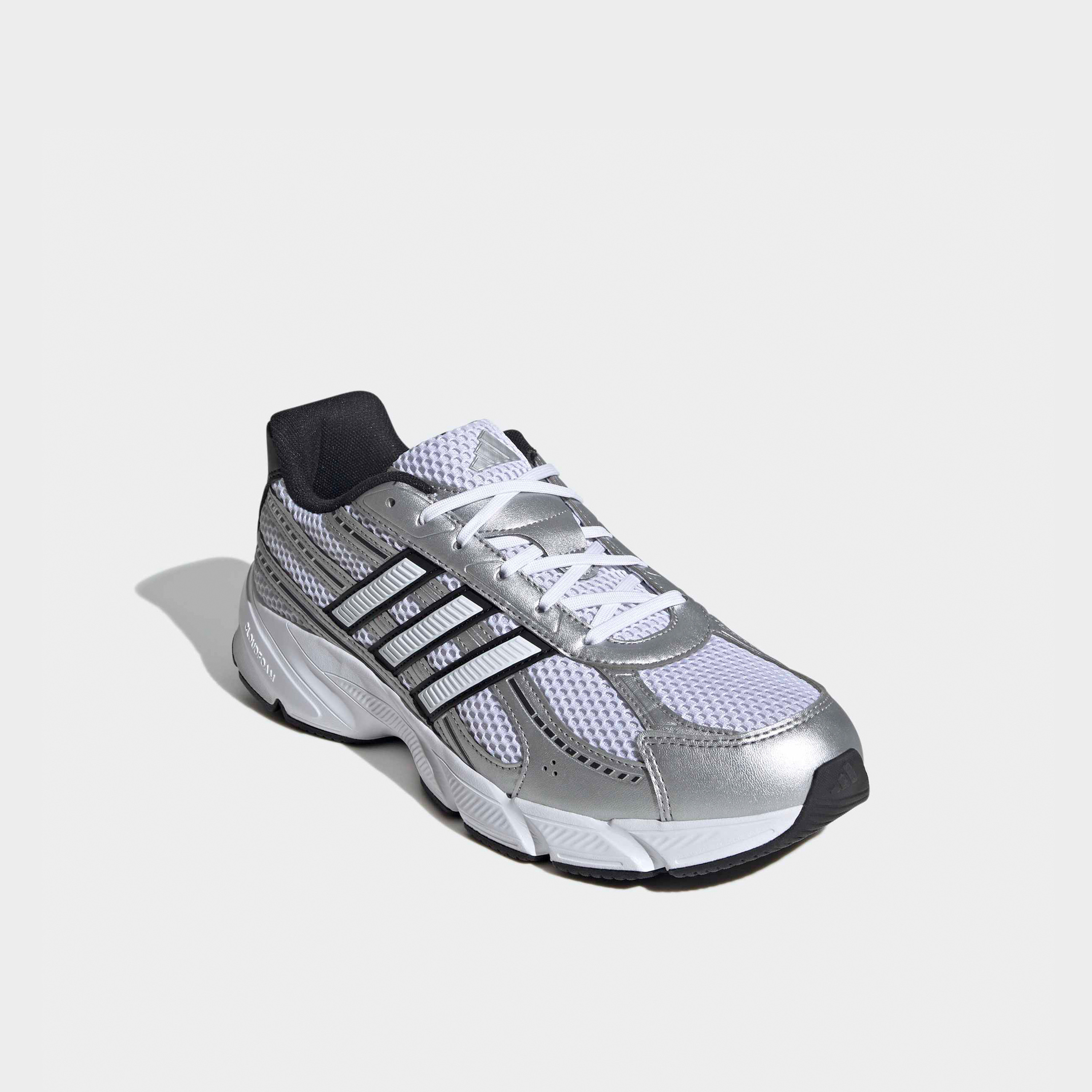 Adidas Men Technochaos 2000 Lace-Up Sports Shoes-sports-men-shoes-image-1