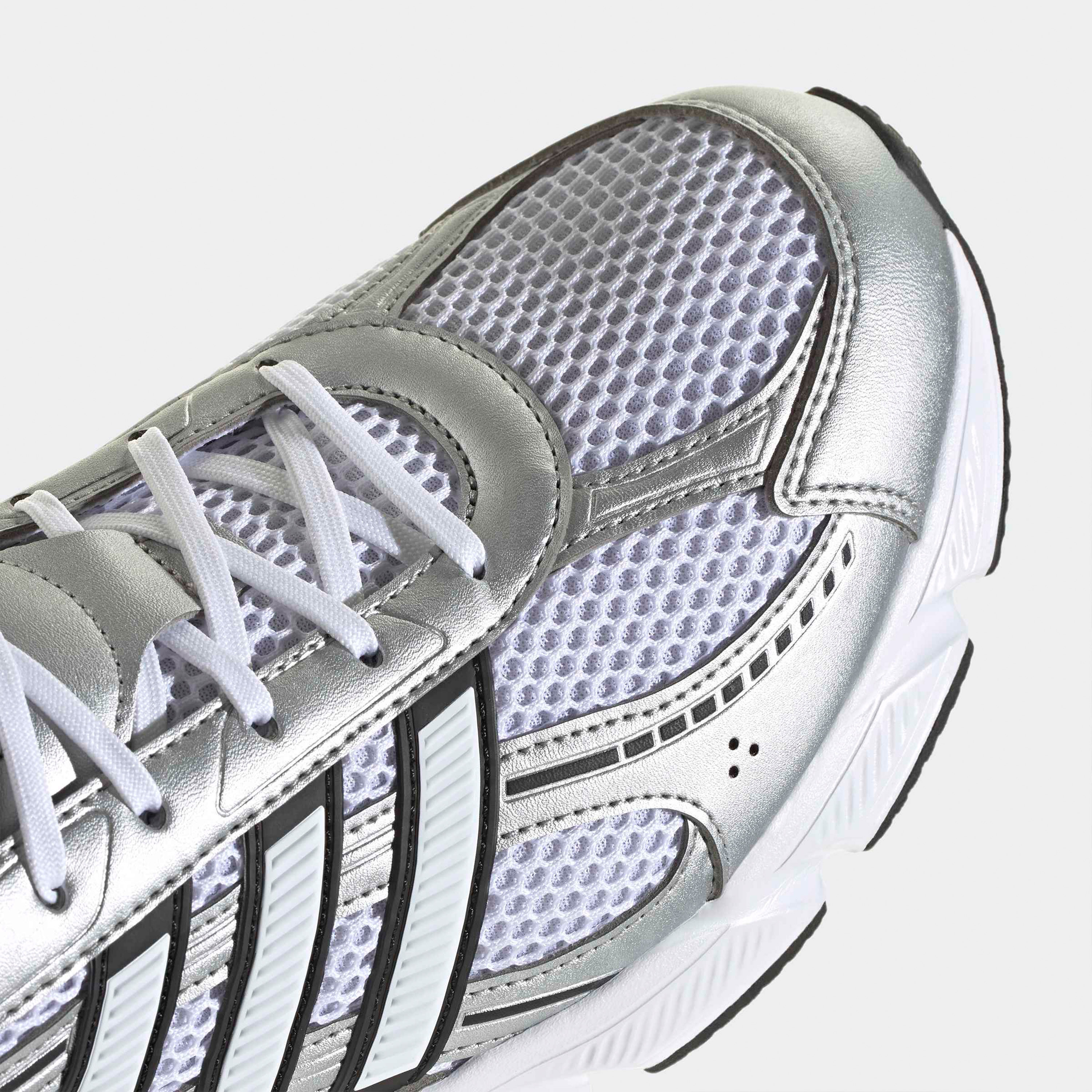 Adidas Men Technochaos 2000 Lace-Up Sports Shoes-sports-men-shoes-image-6