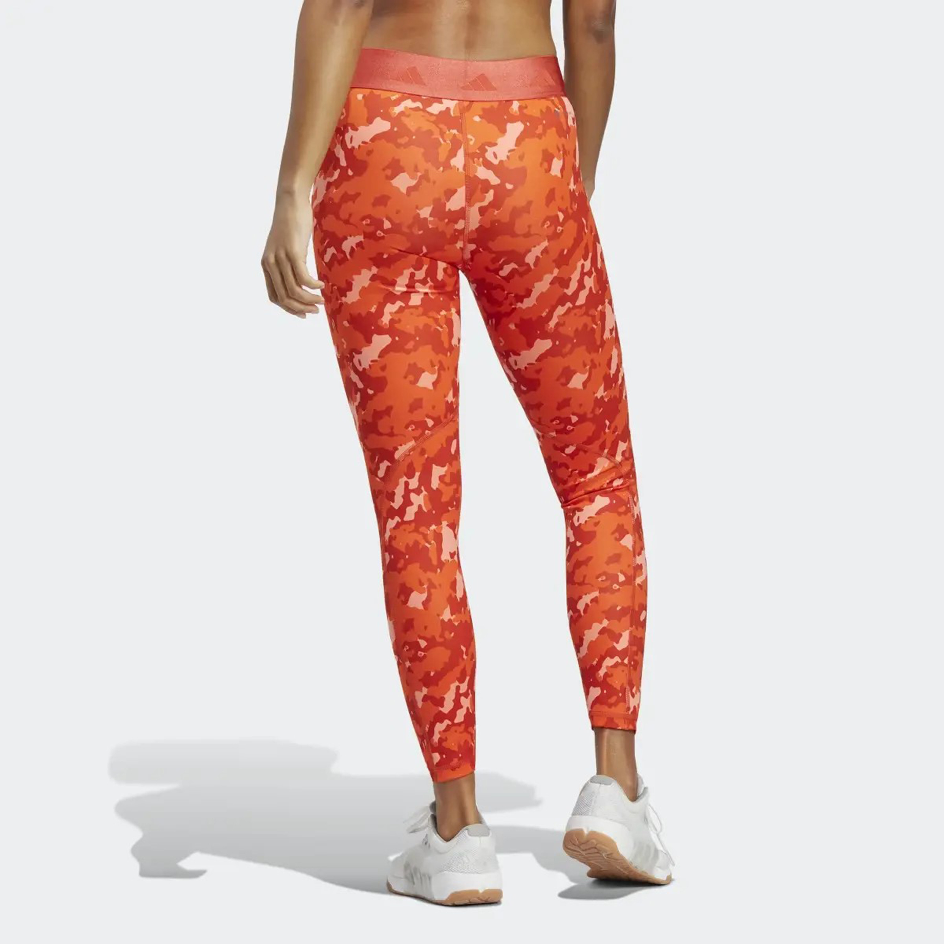  بنطلون مصمم لسهولة الحركة مطبوع عليه جانبية طول 7/8 للنساء من اديداس -women-clothing-bottoms-leggings-image-2