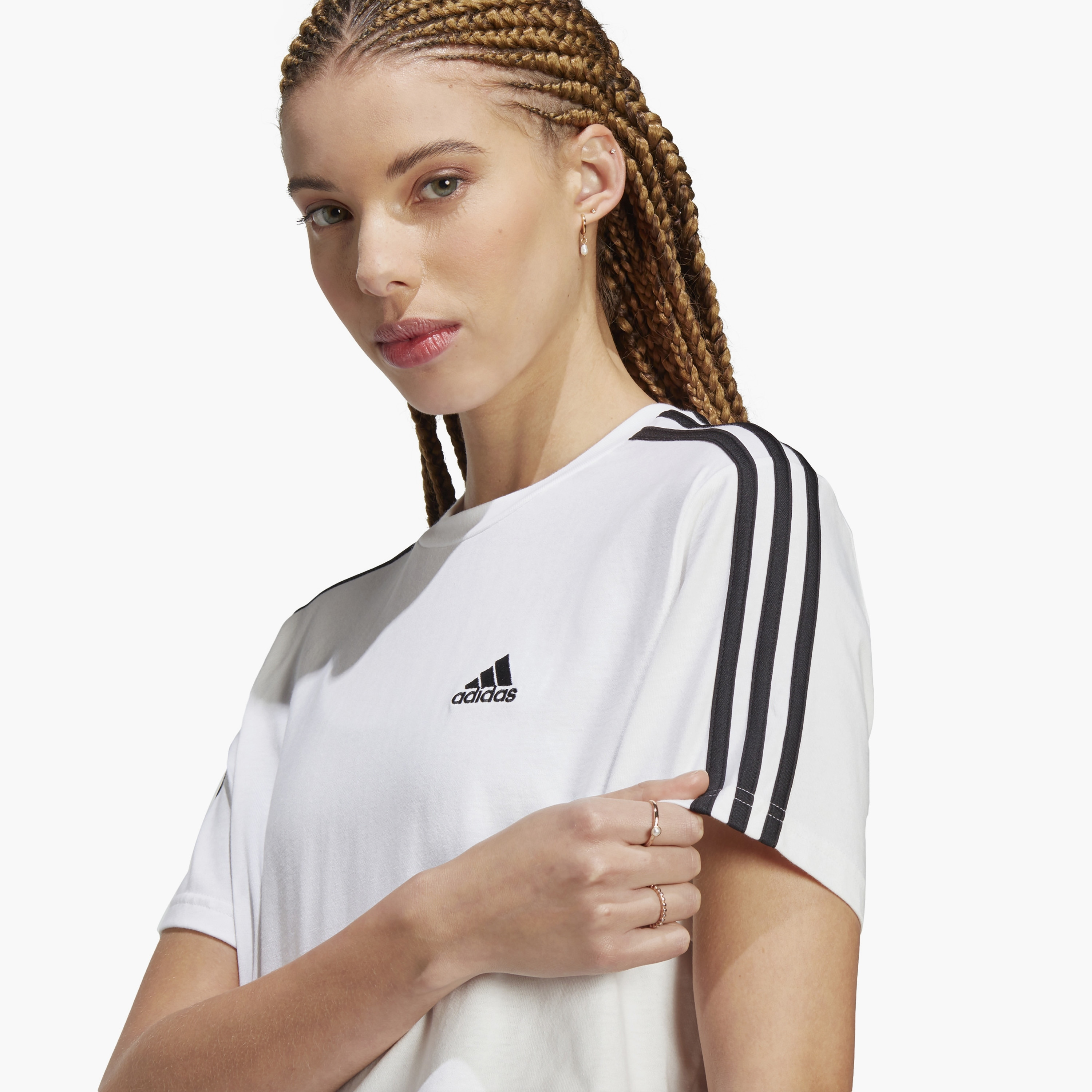 تي شيرت جيرسيه قصير واحد بثلاثة خطوط ذو إيسنشيالز من أديداس للنساء HR4915 | OE-sports-women-clothing-tshirtsandvests-image-4