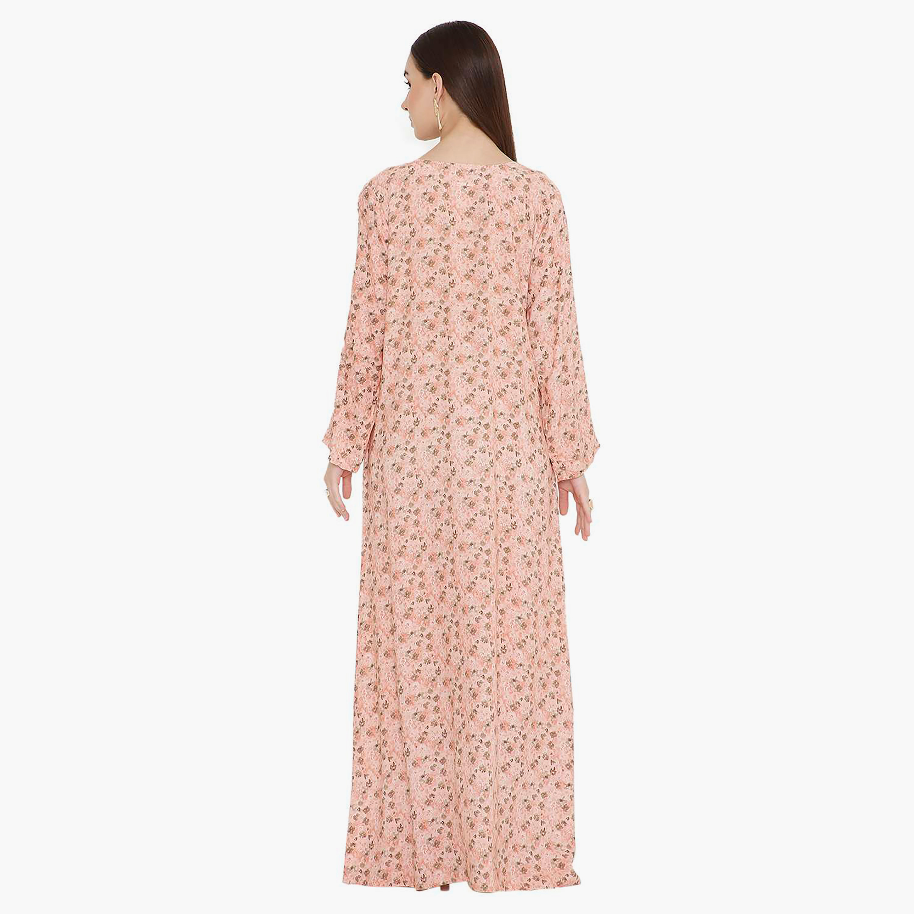 جلابية نسائية بتصميم نير مكشكش مطبوع عليه زهور وردية اللون ومطرزة من هانا اند سارة-women-arabicclothing-jalabiyas-image-4