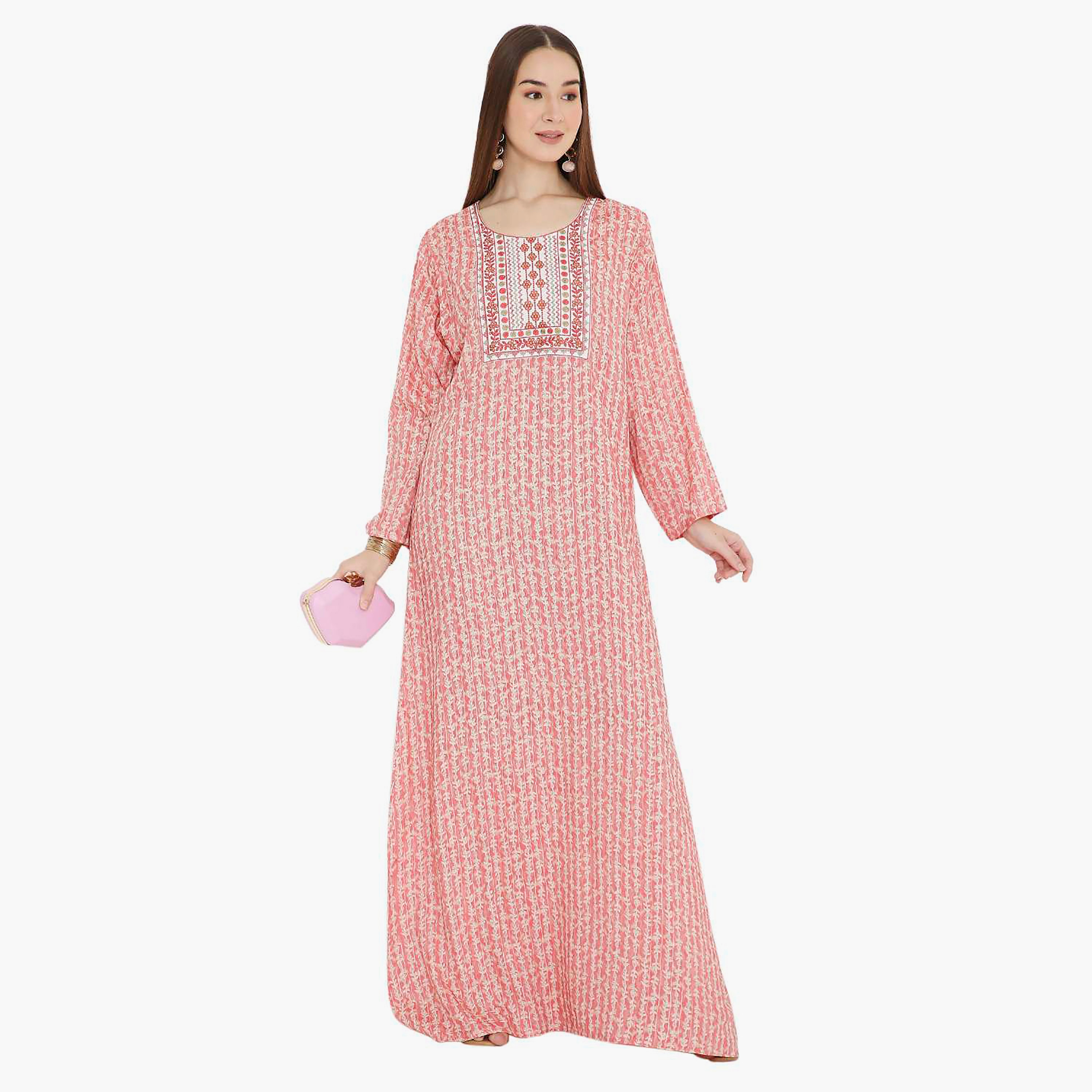 جلابية نسائية باللون الأحمر مطبوعة ومطرزة بتصميم على شكل نير من هانا اند سارة-women-arabicclothing-jalabiyas-image-1