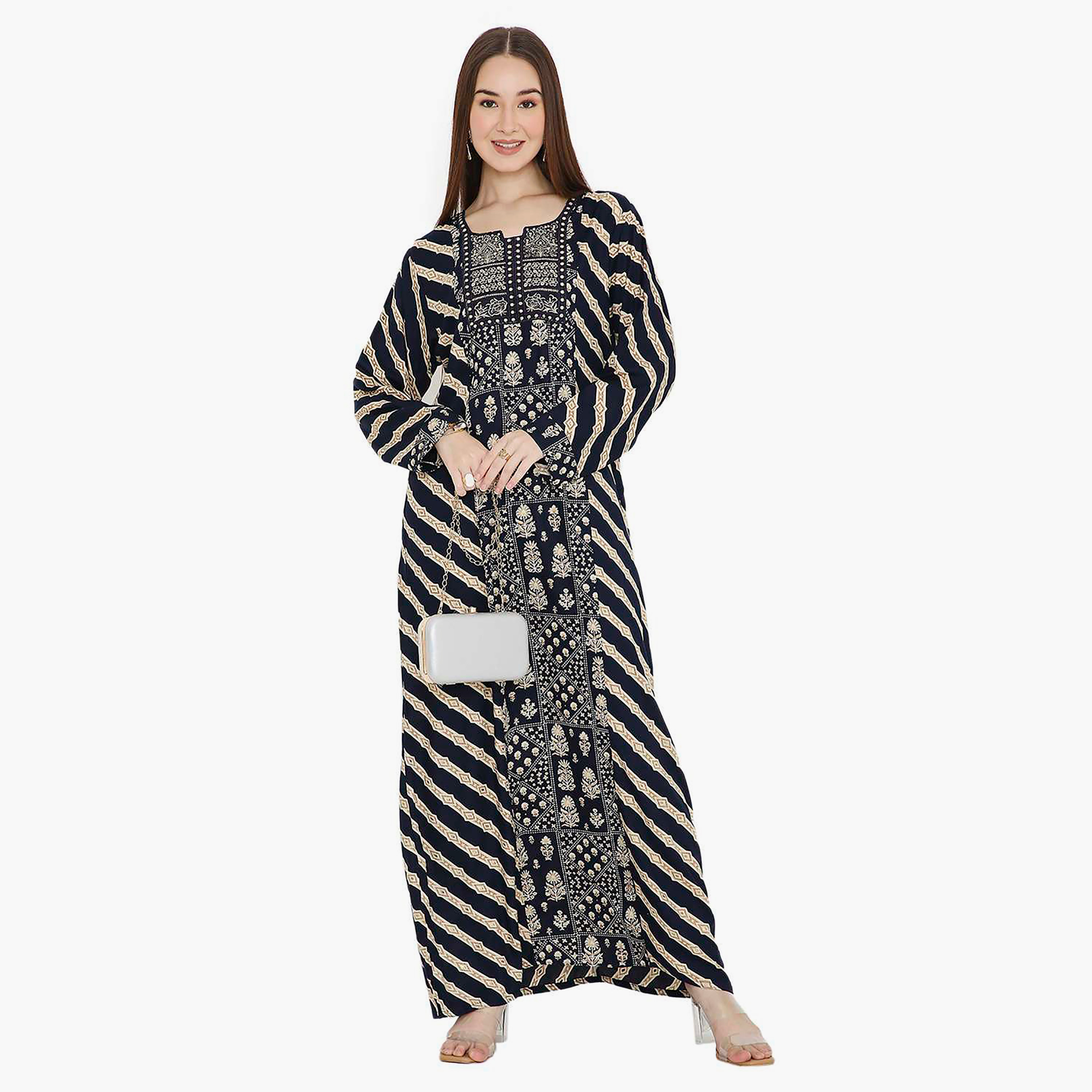 جلابية نسائية باللون الأزرق بطبعة زهور مطرزة وتصميم على شكل نير من هانا اند سارة-women-arabicclothing-jalabiyas-image-1