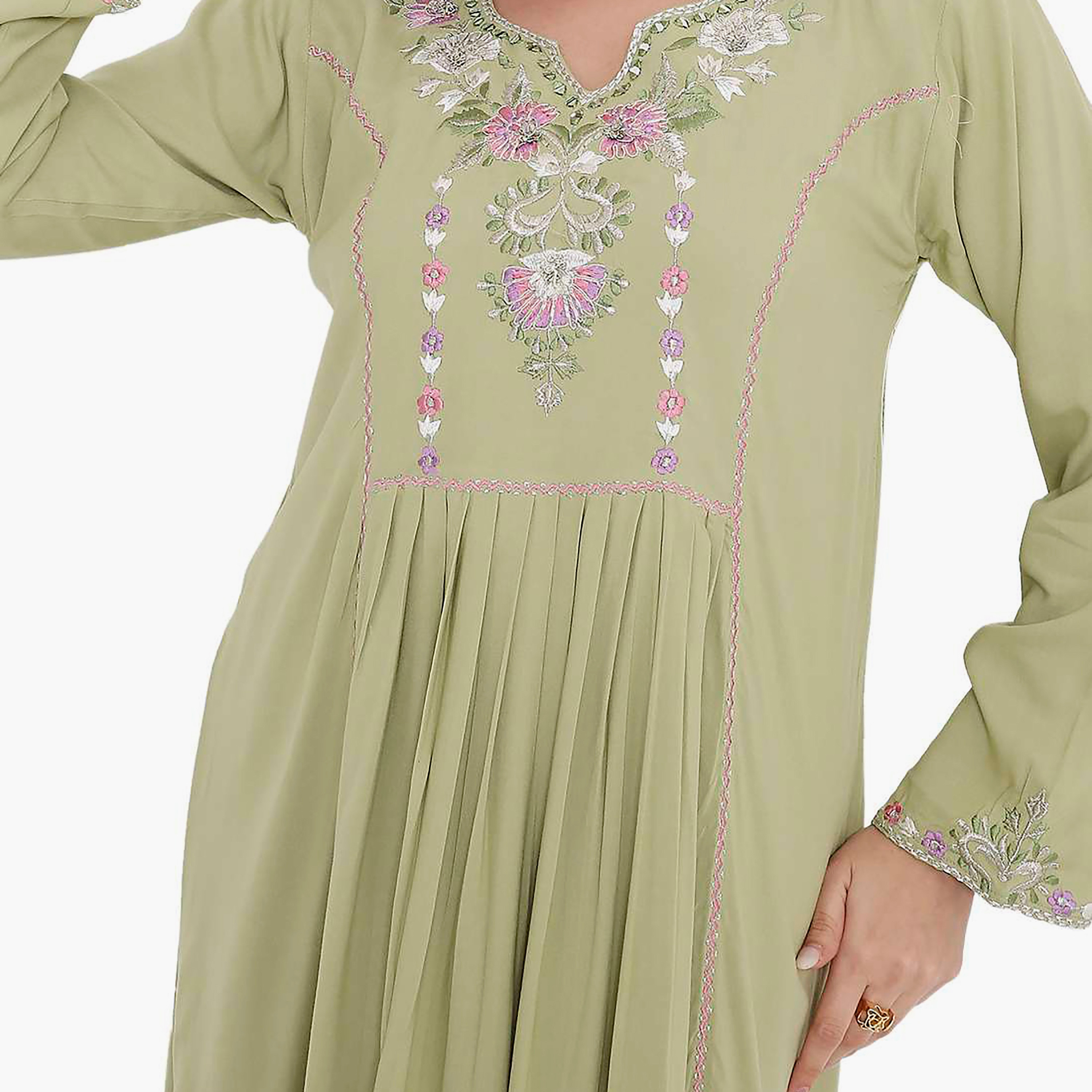 جلابية مطرزة بطيات من هانا اند سارة-women-arabicclothing-jalabiyas-image-3