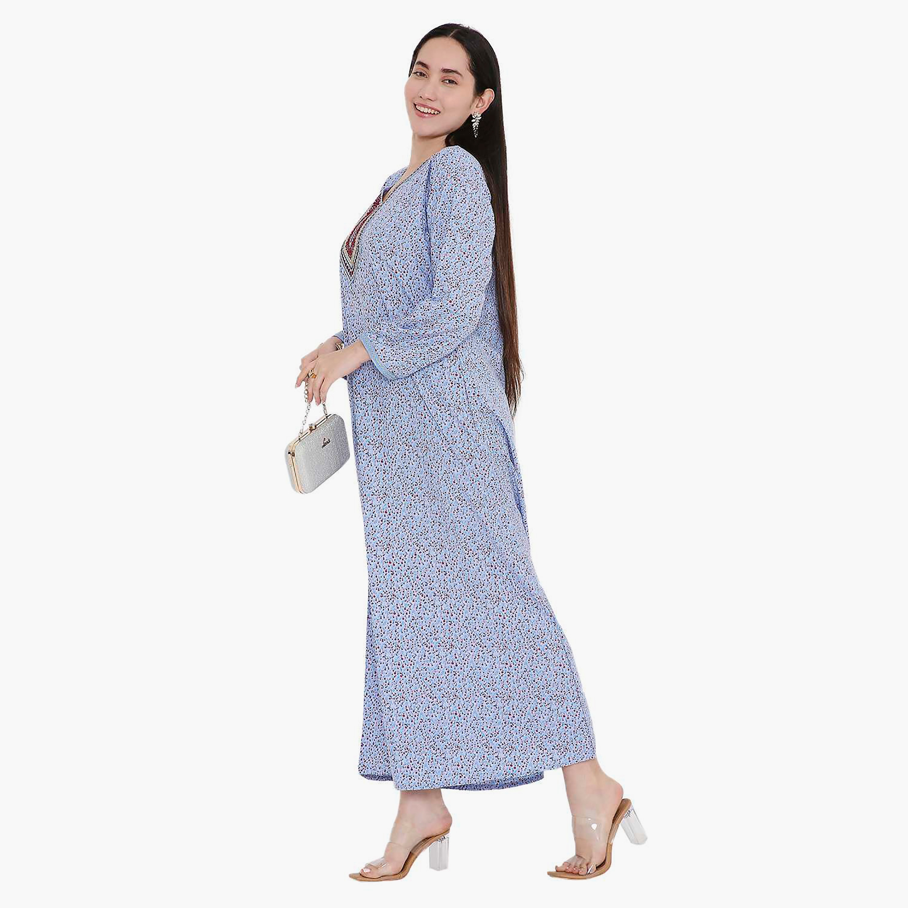 جلابية بطبعات الأزهار الكاملة والتطريز على الياقة من هانا اند سارة-women-arabicclothing-jalabiyas-image-4