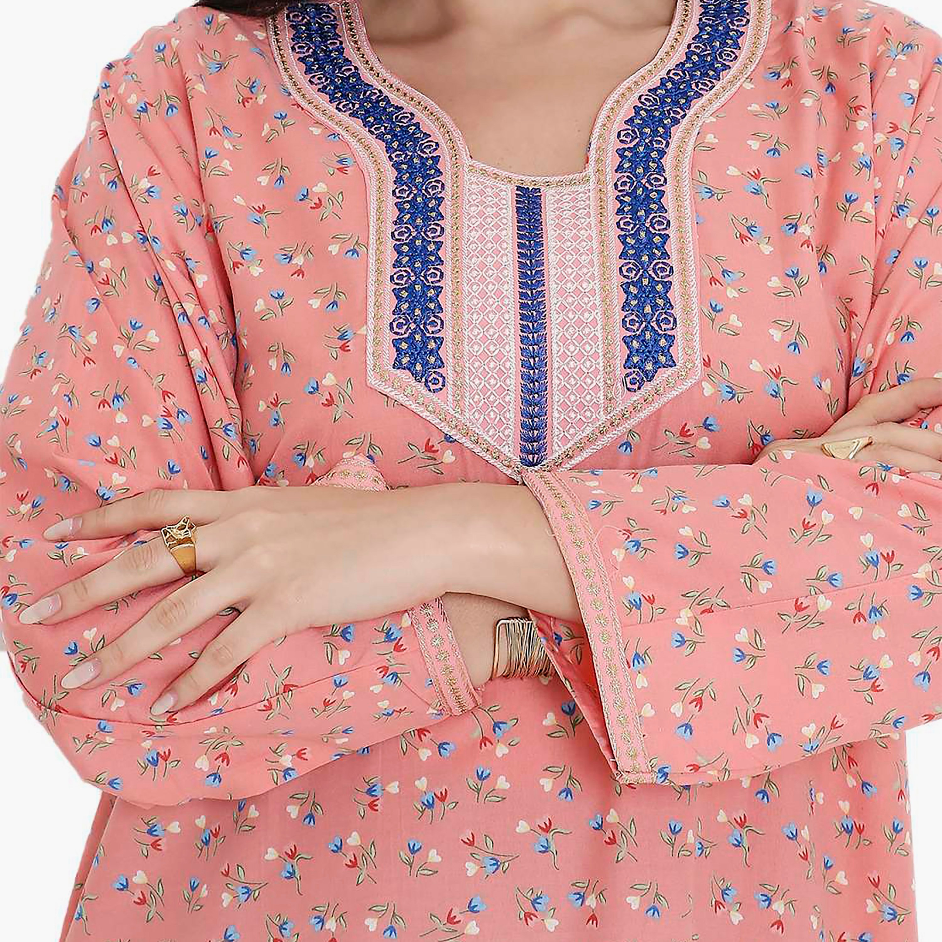 جلابية بطبعات كاملة وتطريز على الياقة من هانا اند سارة-women-arabicclothing-jalabiyas-image-13