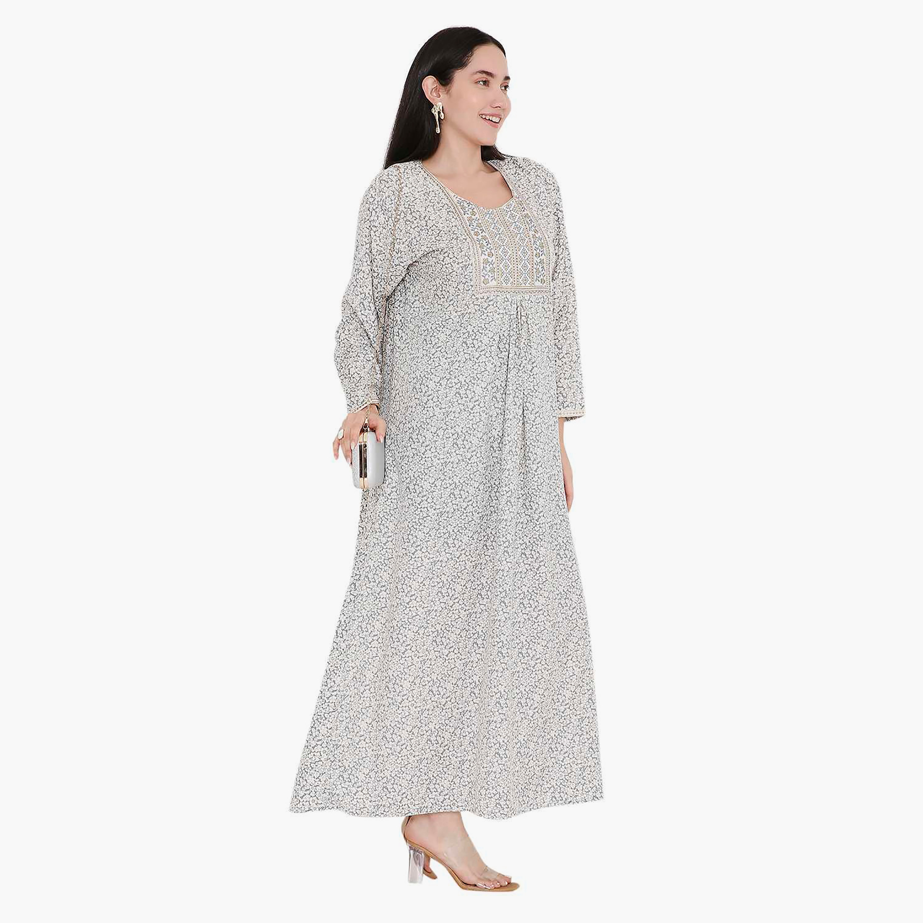 جلابية بطبعات الأزهار الكاملة والتطريز على الياقة من هانا اند سارة-women-arabicclothing-jalabiyas-image-2