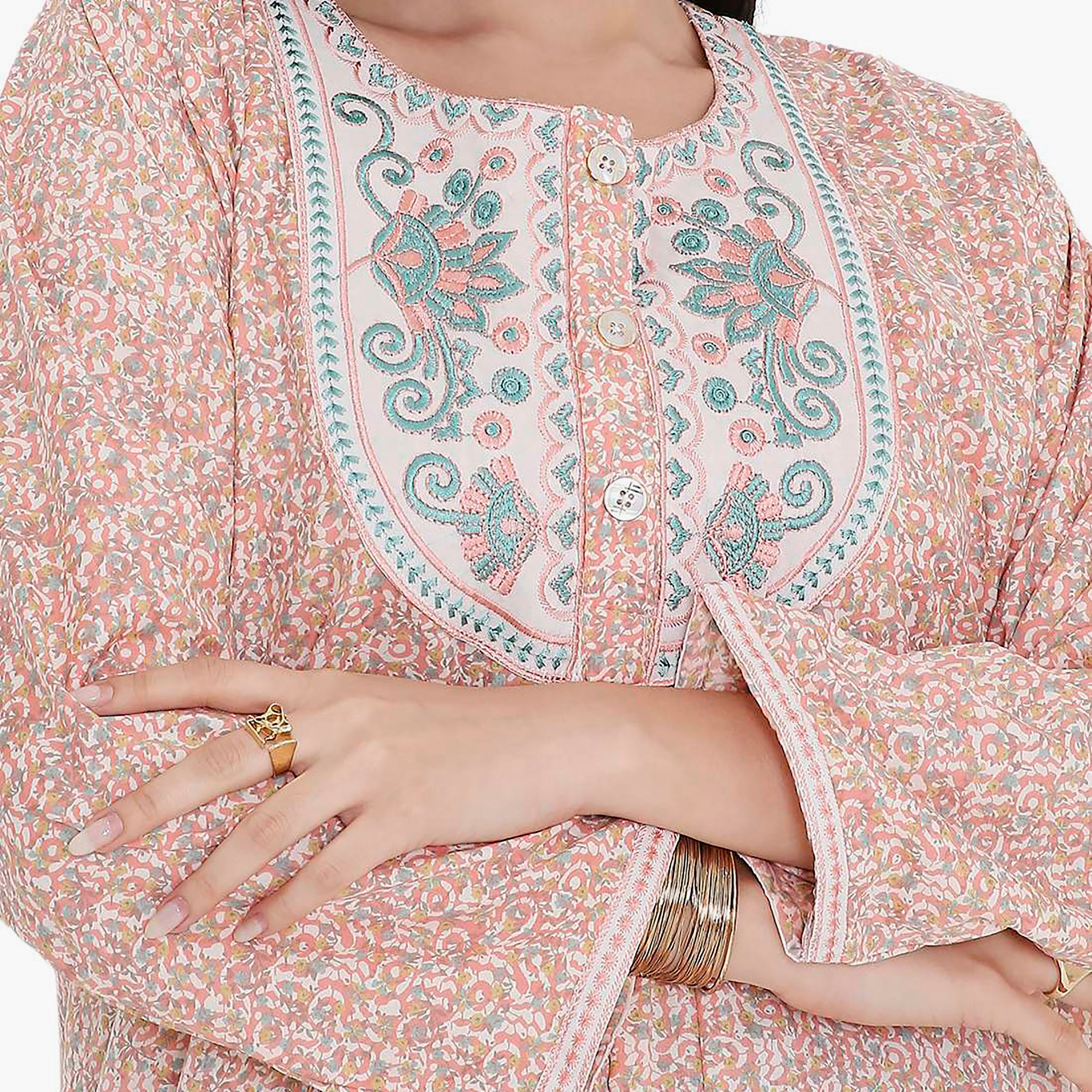 جلابية بطبعات كاملة وتطريز على الياقة من هانا اند سارة-women-arabicclothing-jalabiyas-image-3