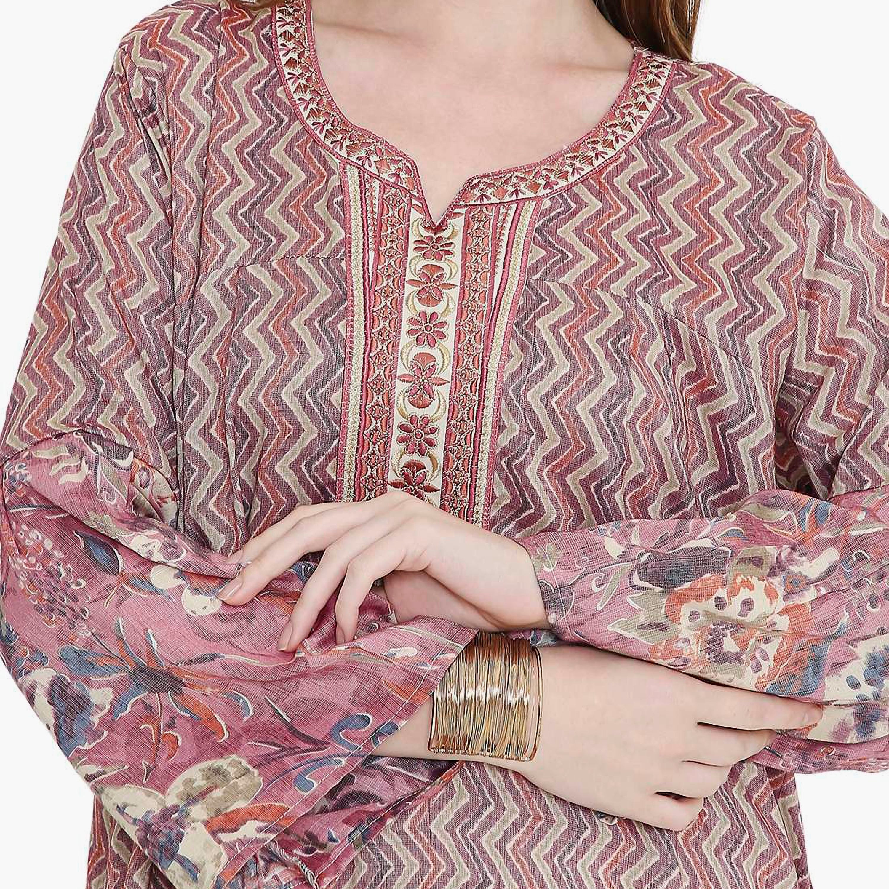 جلابية نسائية بطبعة شيفرون ونير مطرز من هانا اند سارة-women-arabicclothing-jalabiyas-image-7