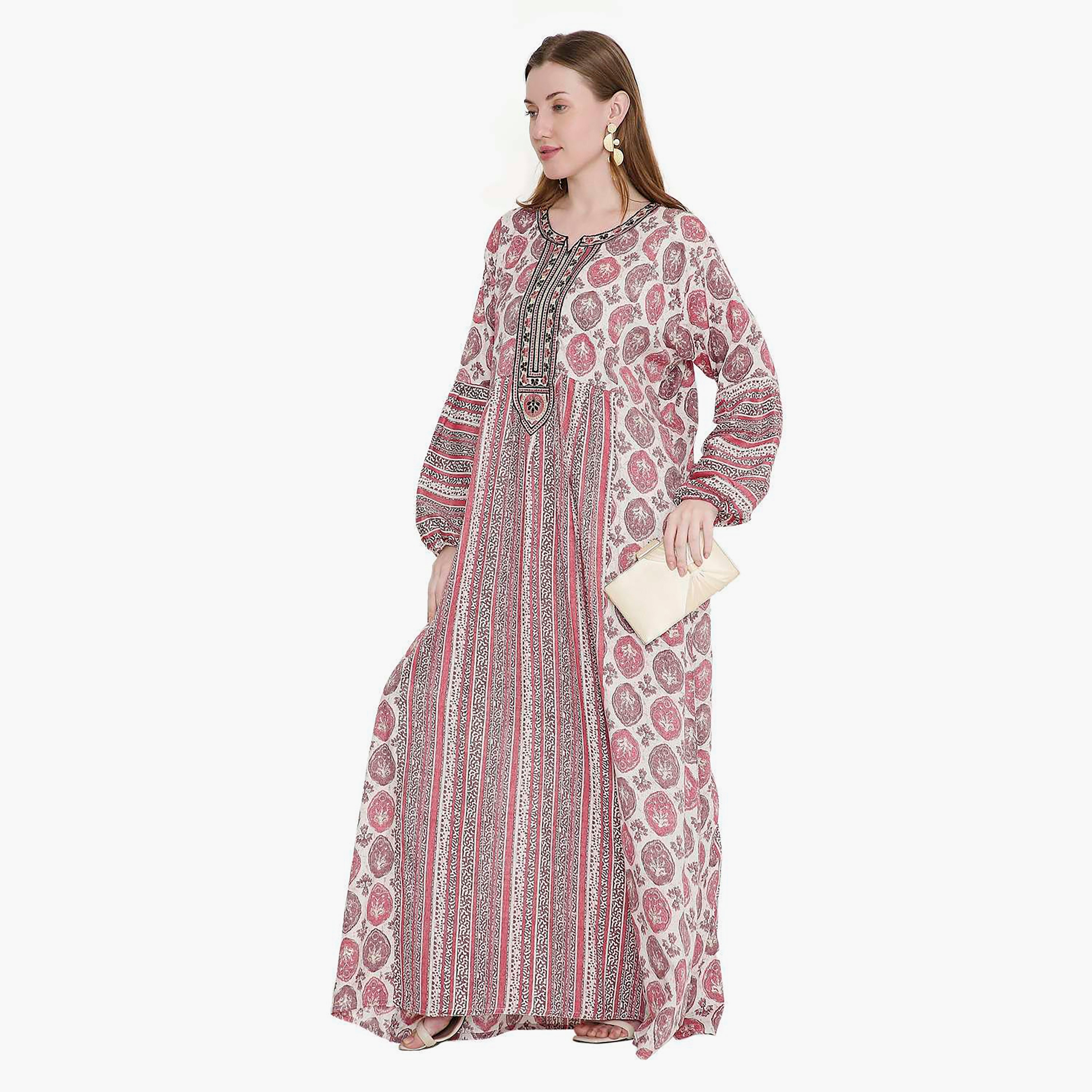 جلابية نسائية بطبعة هندسية ومطرزة من هانا اند سارة-women-arabicclothing-jalabiyas-image-3