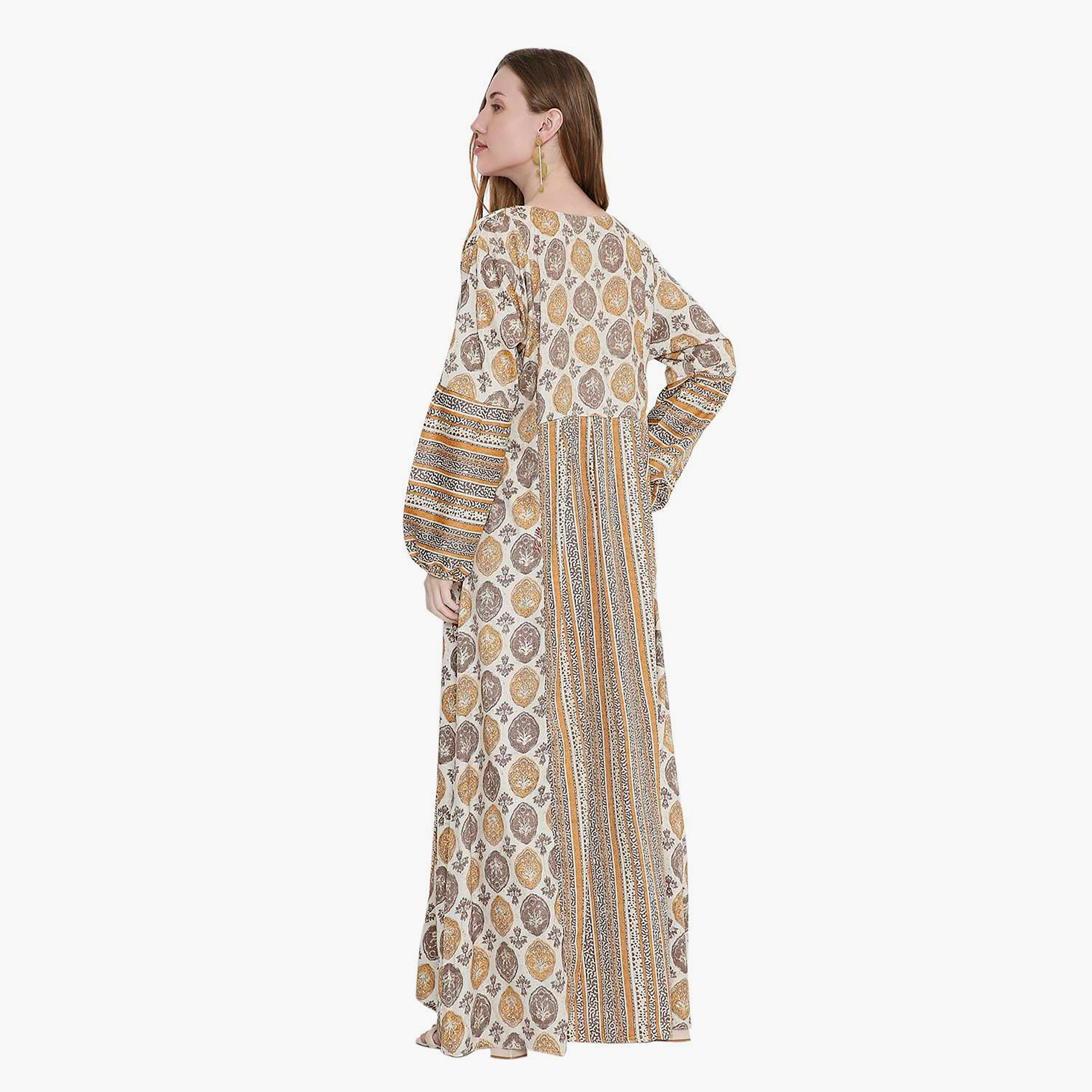 HanaandSara Geometric Print and Embroidered Yoke Women's Jalabiya-women-arabicclothing-jalabiyas-image-20