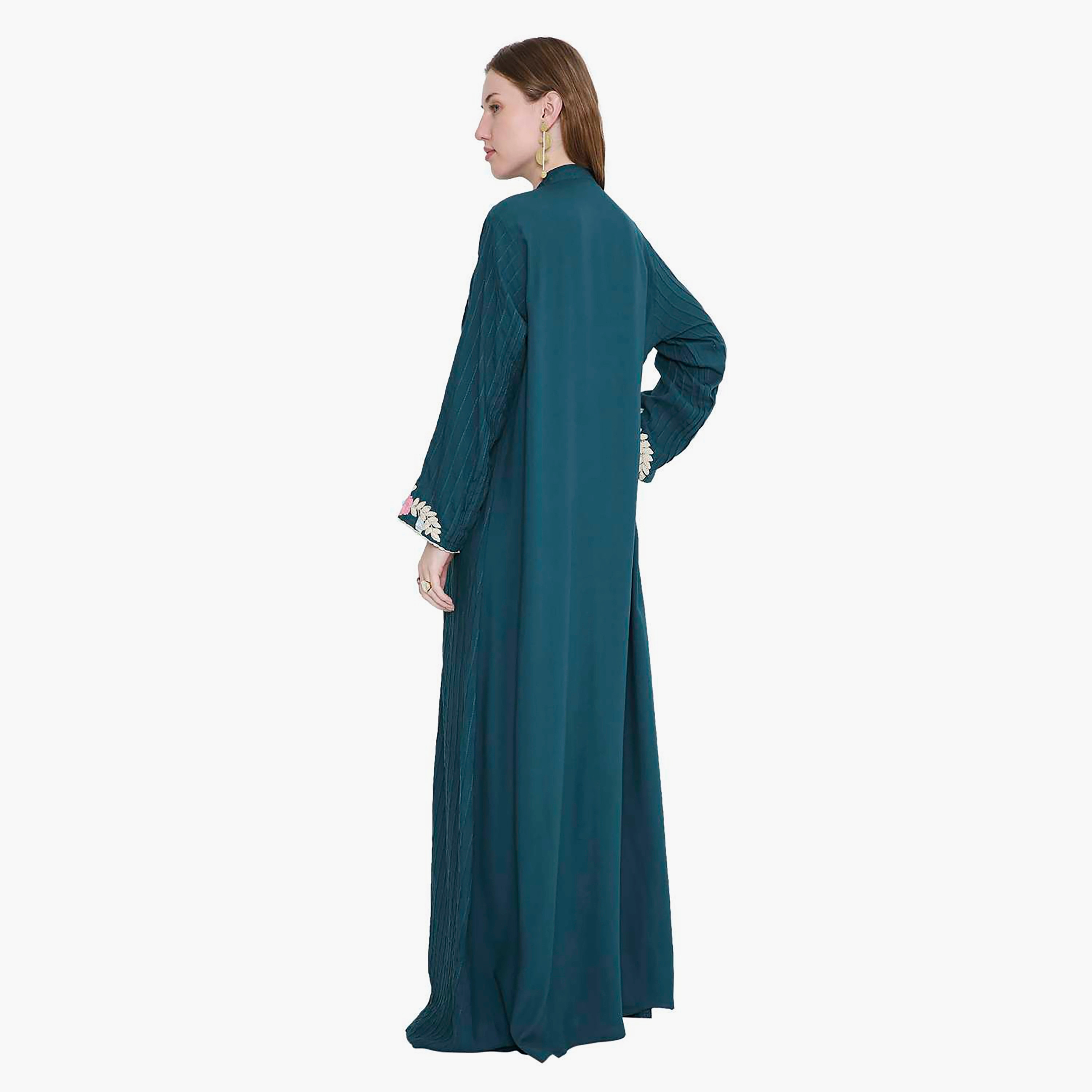 جلابية نسائية مطرزة وياقة ماندارين إغلاق بدبوس من هانا اند سارة-women-arabicclothing-jalabiyas-image-5
