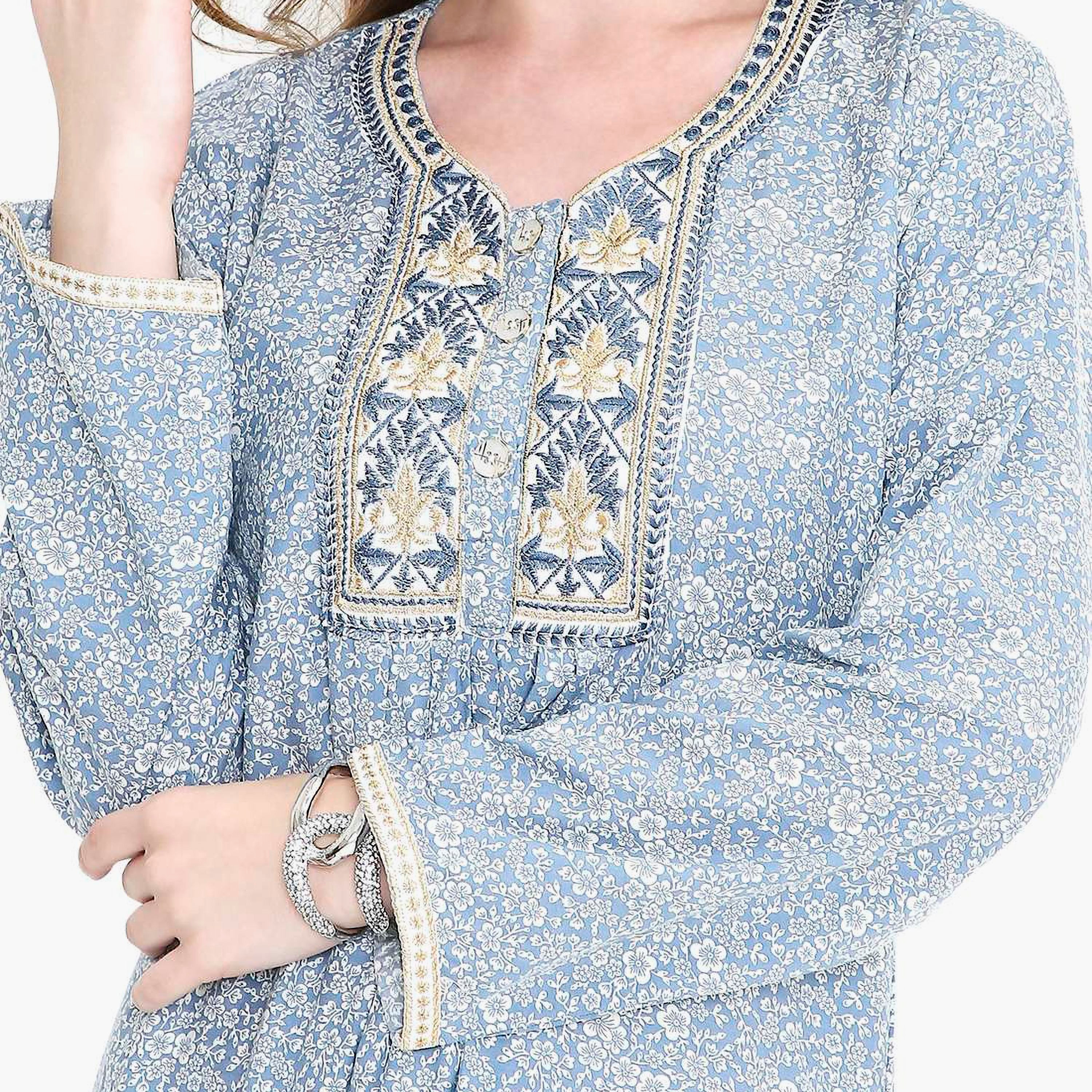 جلابية نسائية بطبعة زهور ومطرزة من هانا اند سارة-women-arabicclothing-jalabiyas-image-12
