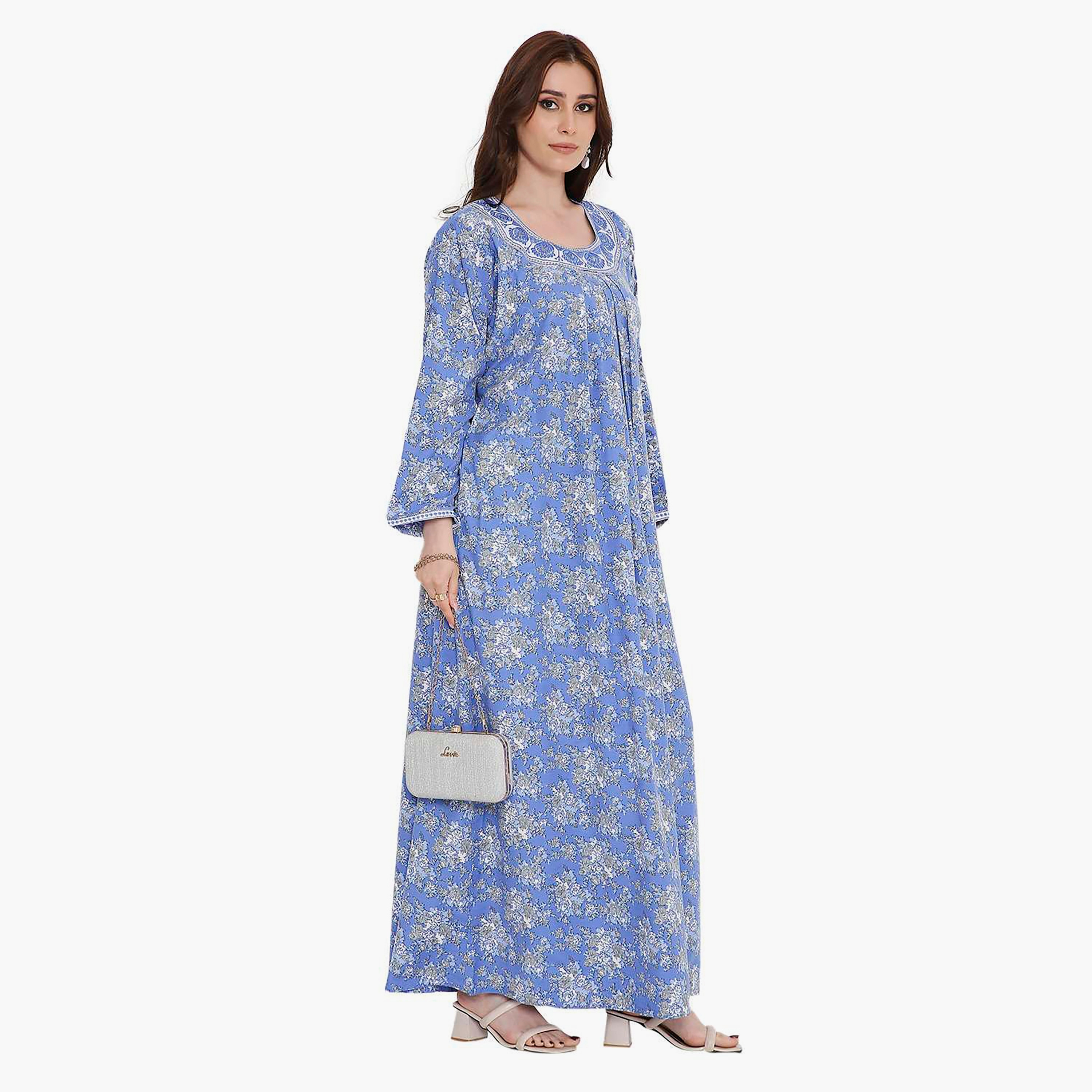 جلابية نسائية مطرزة بالورود من هانا اند سارة-women-arabicclothing-jalabiyas-image-4