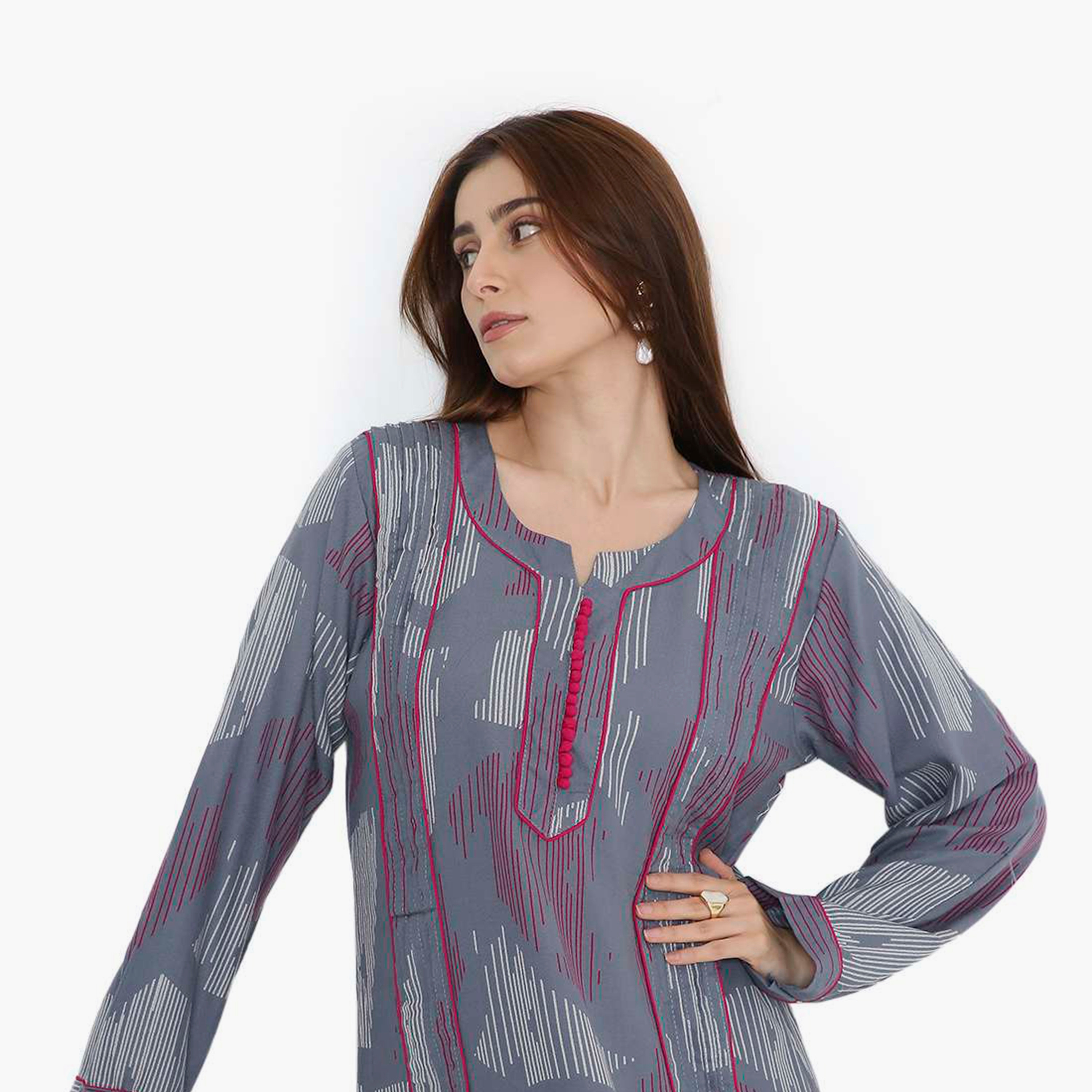 جلابية نسائية بطبعة تجريدية وكسرات من هنا أند سارة-women-arabicclothing-jalabiyas-image-12