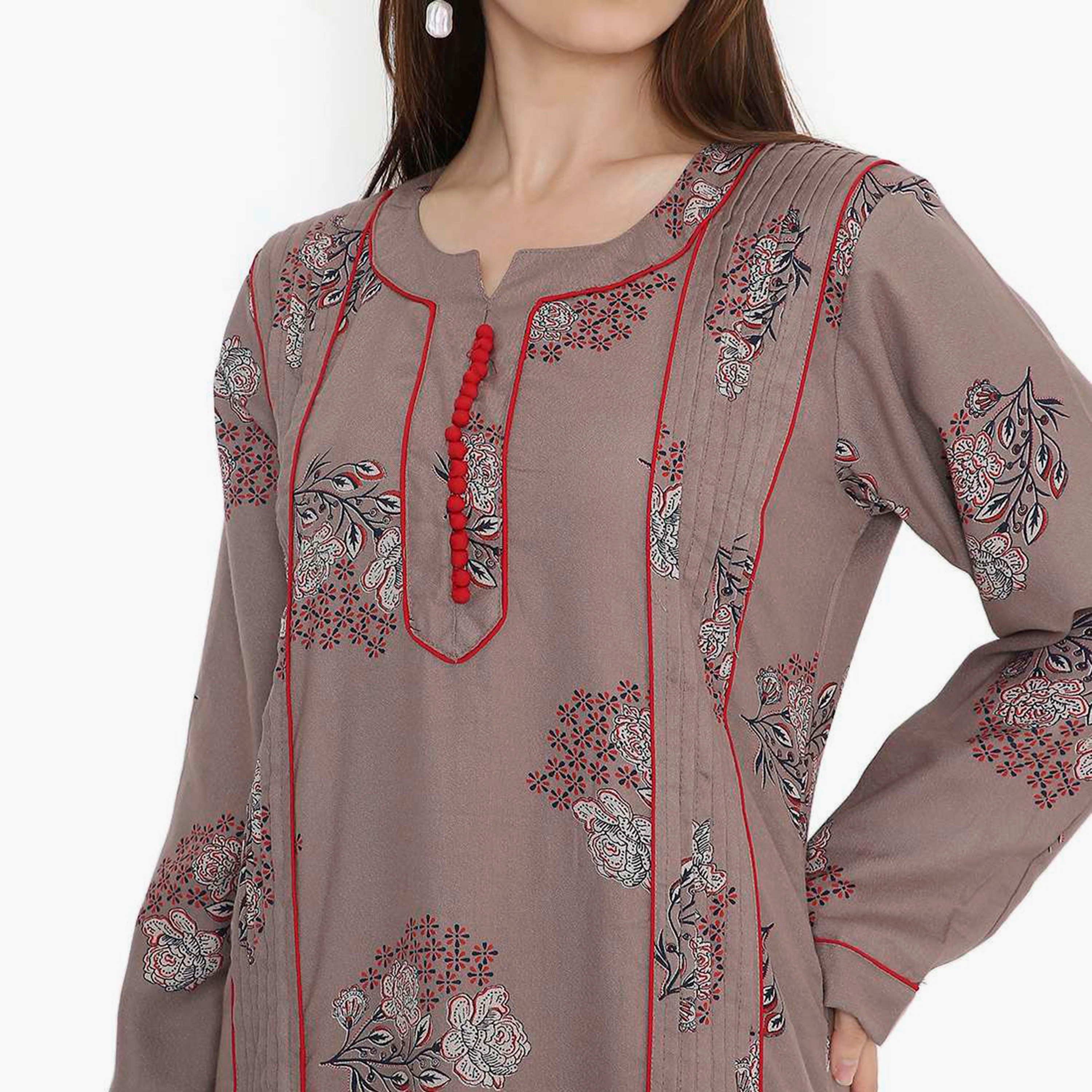 جلابية نسائية بطبعة زهور كبيرة وكسرات من هنا أند سارة-women-arabicclothing-jalabiyas-image-2