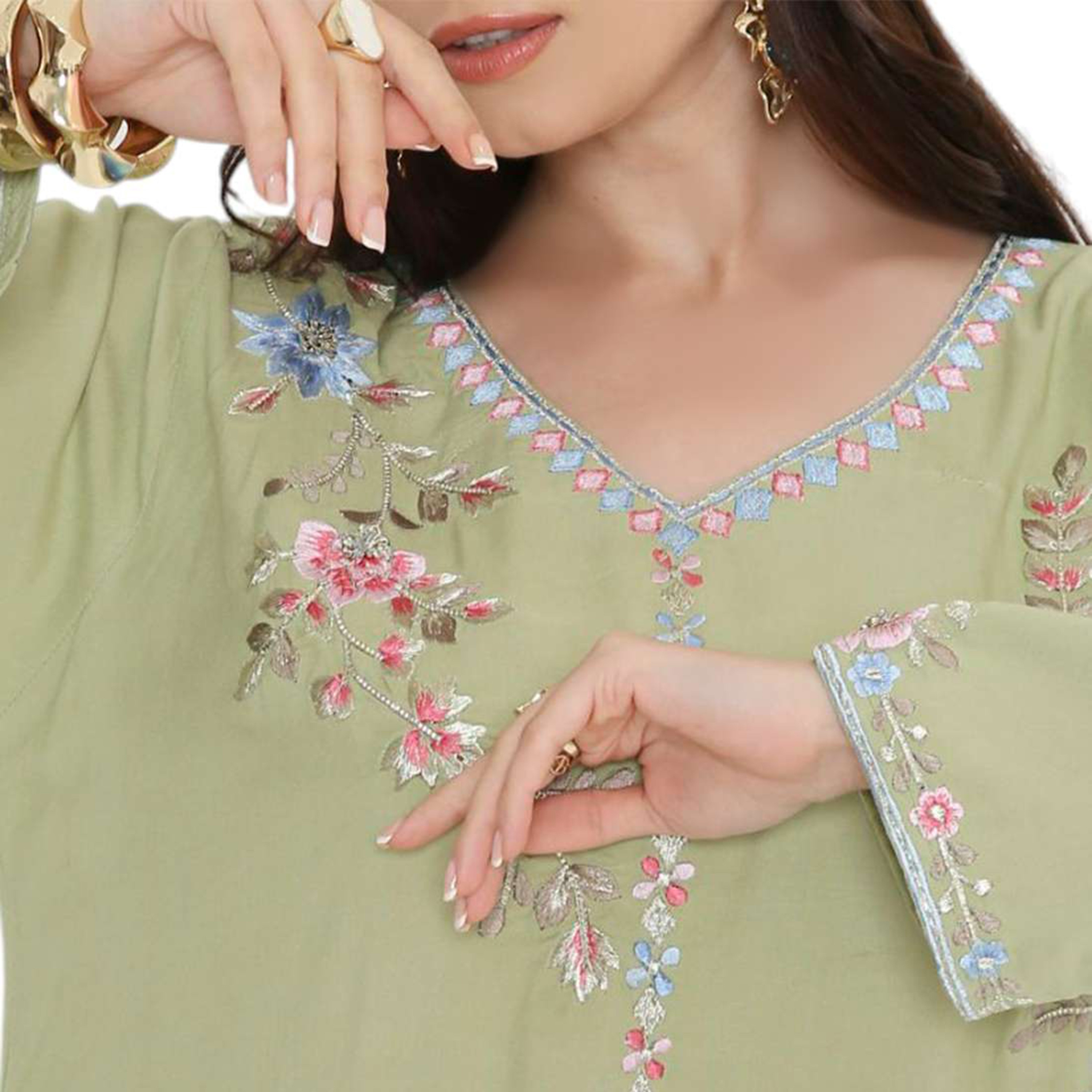 جلابية نسائية مطرزة بالزهور من هانا اند سارة-women-arabicclothing-jalabiyas-image-2