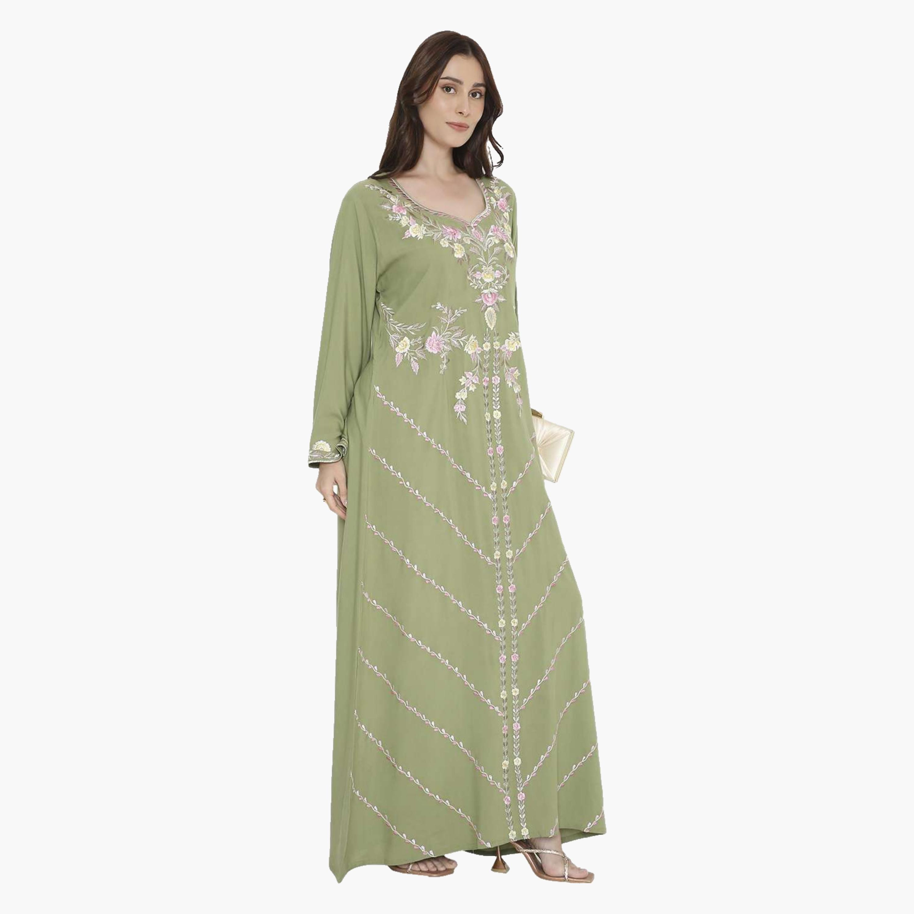 HanaandSara Floral Embroidered Notched Neck Women's Evening Jalabiya-women-arabicclothing-jalabiyas-image-3