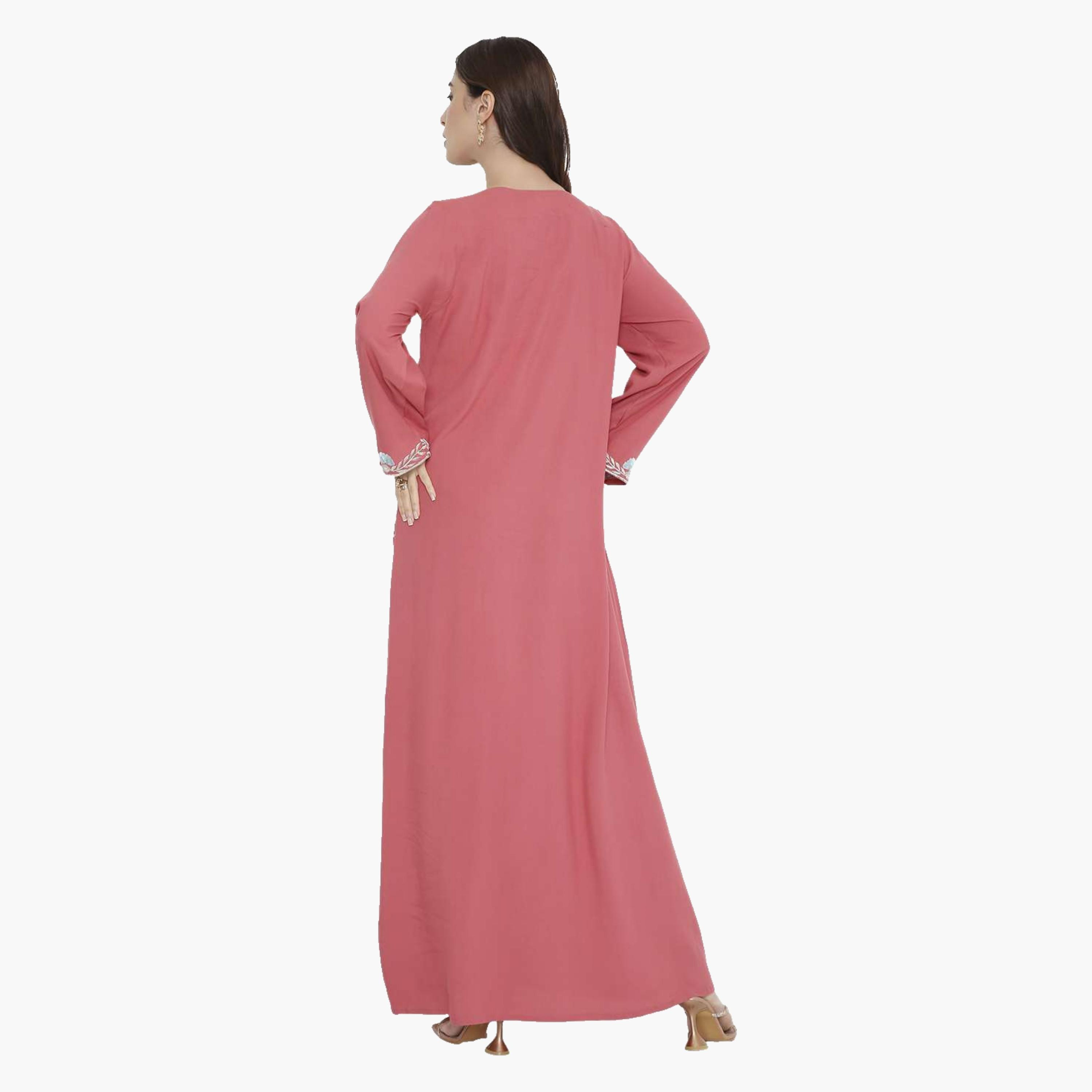 جلابية سهرة نسائية مطرزة بالورود بياقة على شكل فتحة من هانا اند سارة-women-arabicclothing-jalabiyas-image-15