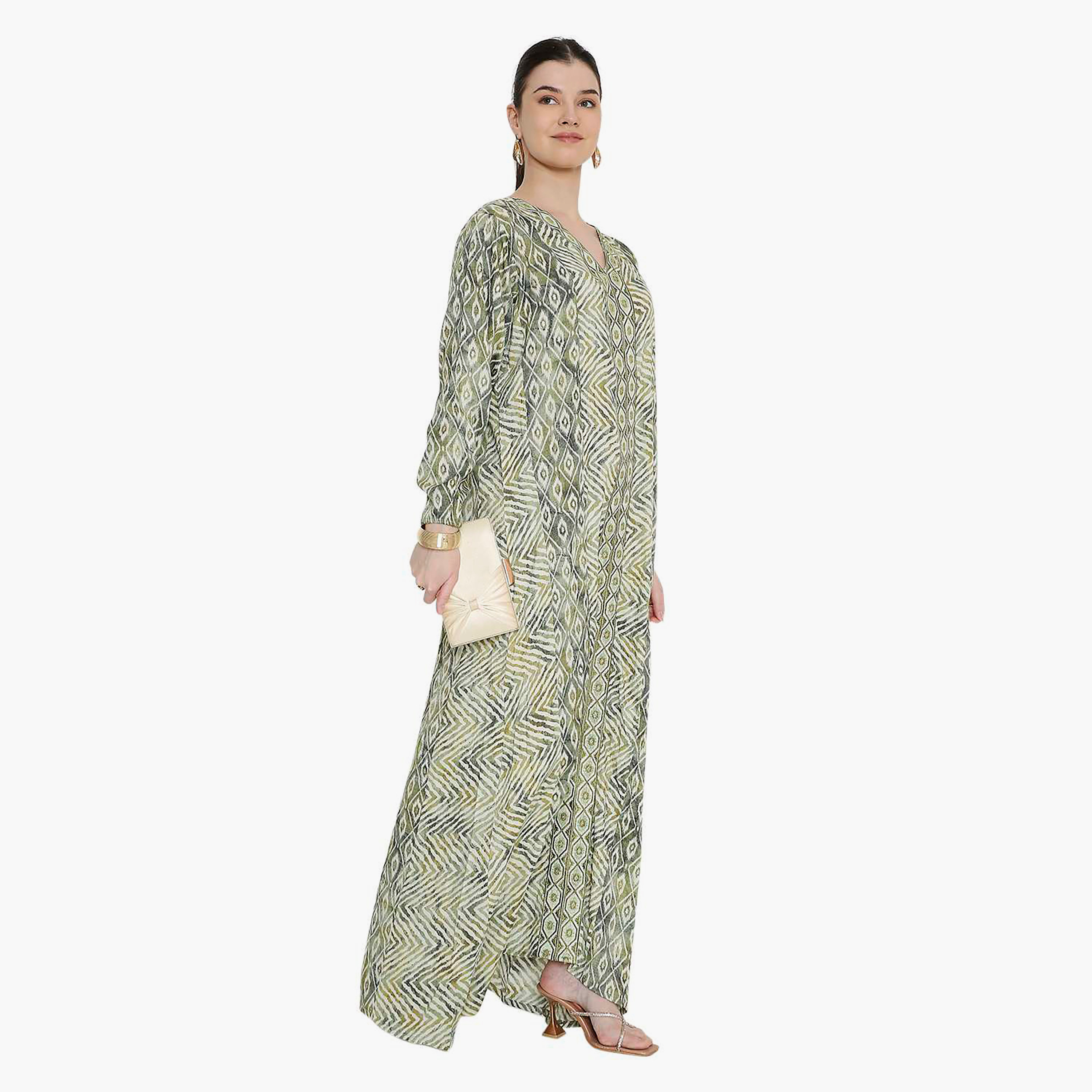 جلابية نسائية مخططة بنقوش شيفرون وتطريز من هانا اند سارة.-women-arabicclothing-jalabiyas-image-18