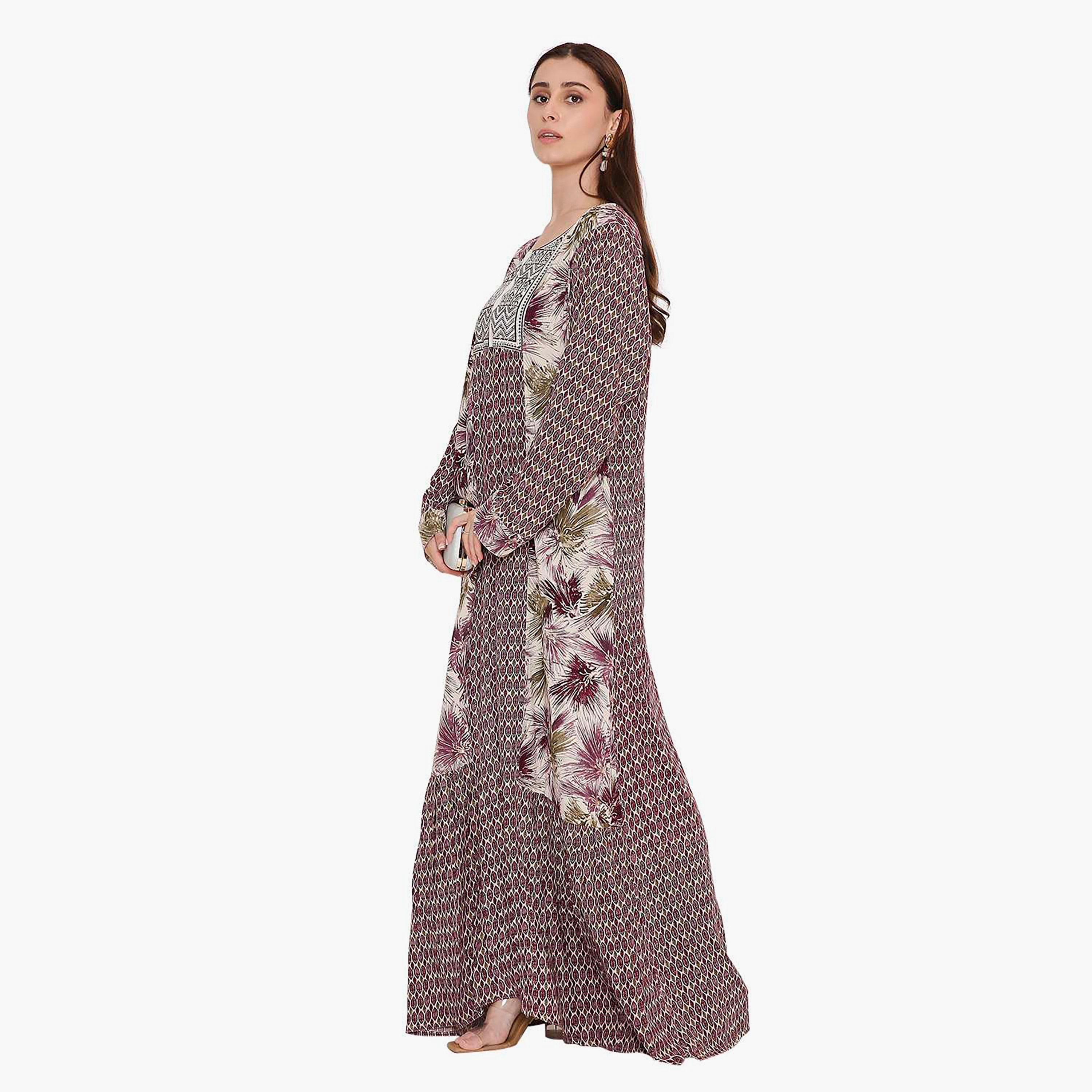 جلابية نسائية بطبعة هندسية وتطريز على الصدر من هانا اند سارة.-women-arabicclothing-jalabiyas-image-9