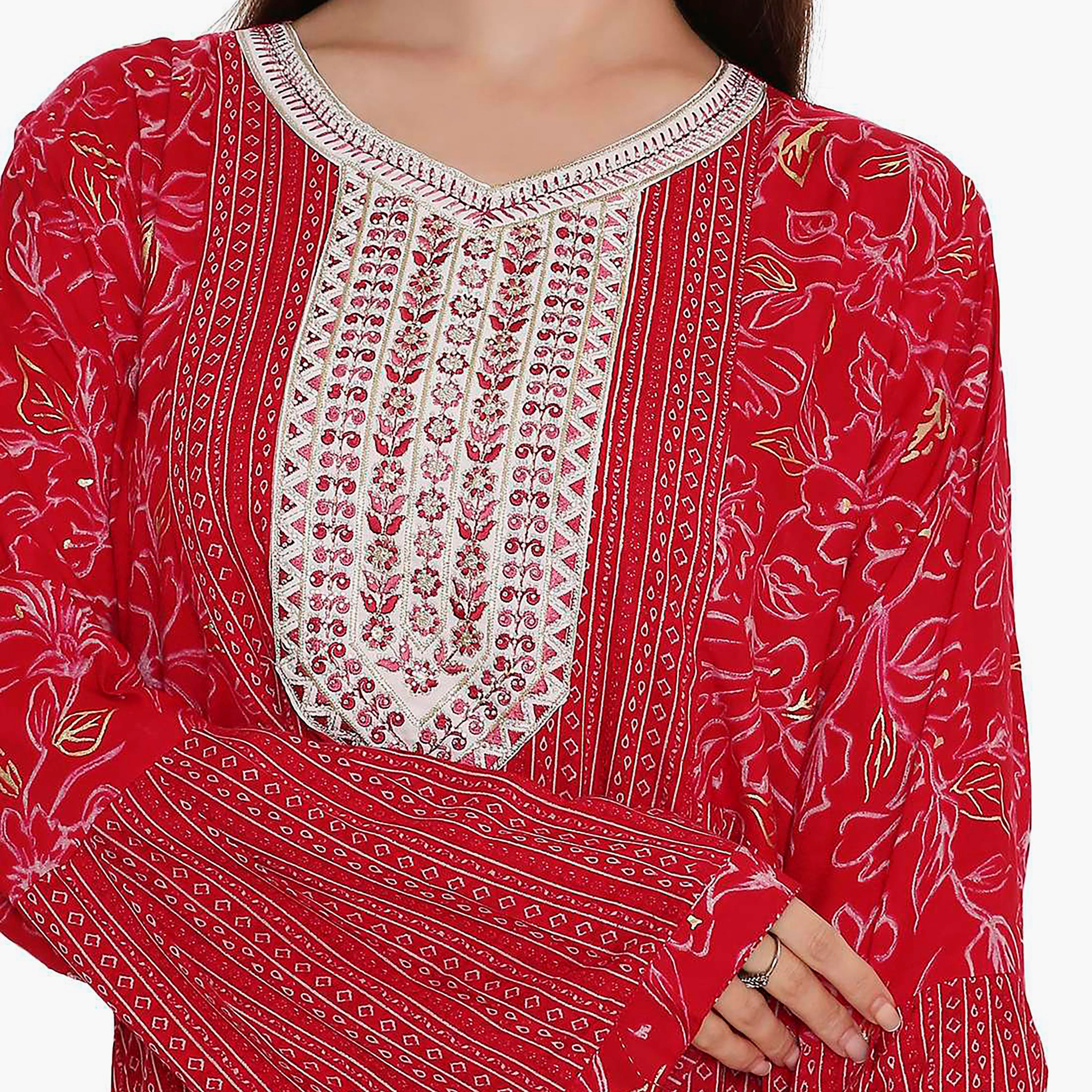 جلابية نسائية بأكمام واسعة وطبعة زهور وتطريز على الصدر من هانا اند سارة.-women-arabicclothing-jalabiyas-image-5
