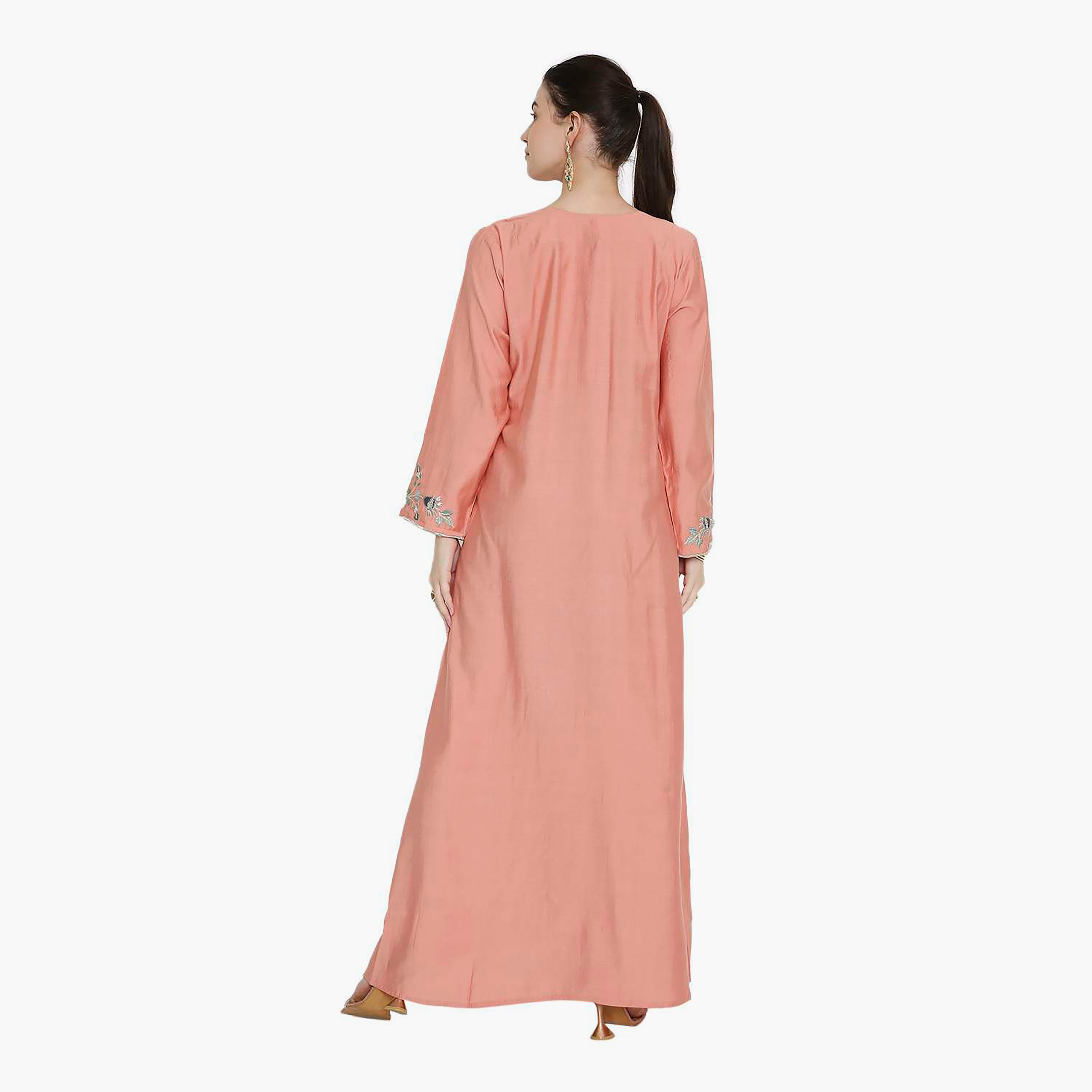 جلابية نسائية وردية مطرزة بنقش زهور من هانا اند سارة.-women-arabicclothing-jalabiyas-image-5