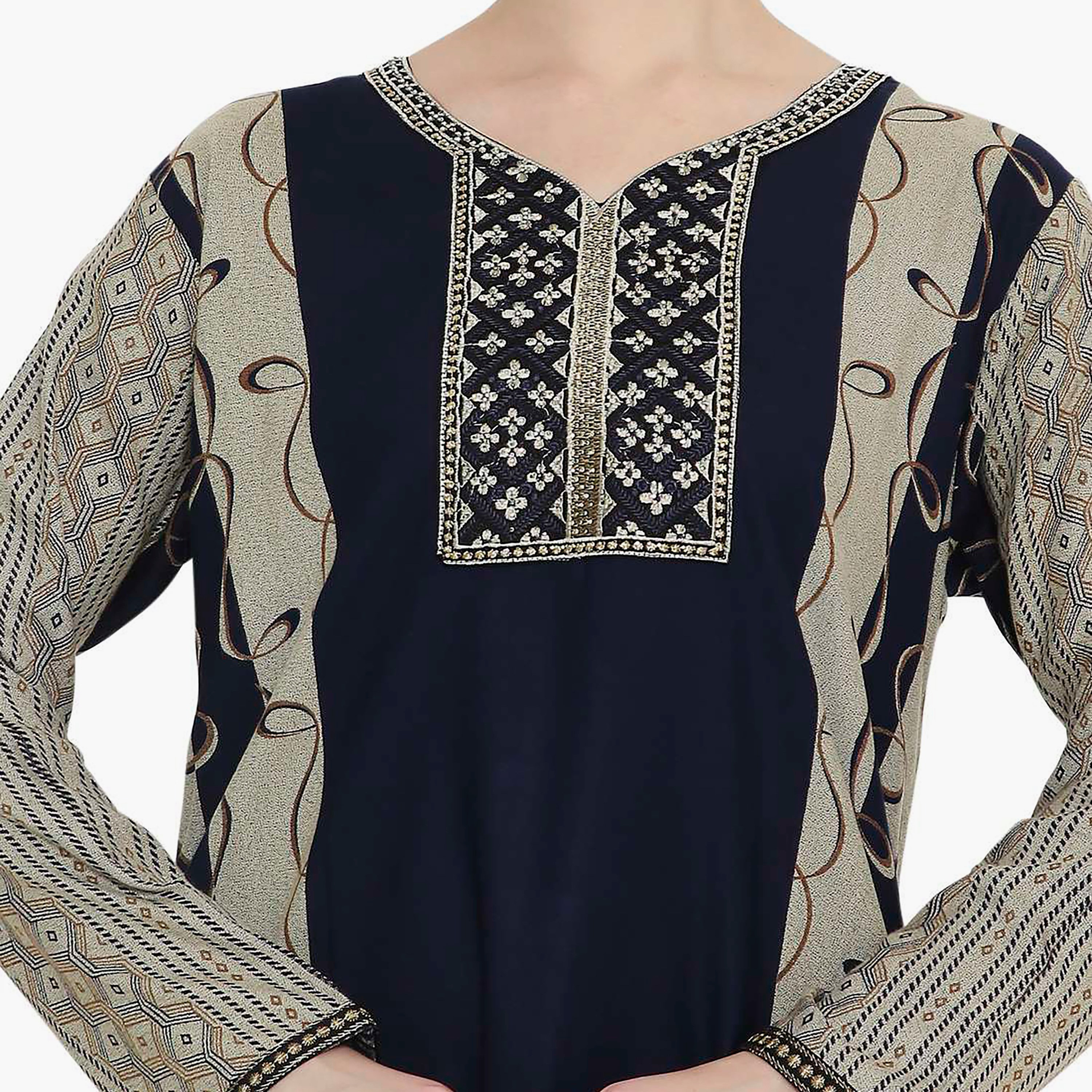 Hana & Sara Geometric Printed and Embroidered Yoke Women's Jalabiya-women-arabicclothing-jalabiyas-image-12
