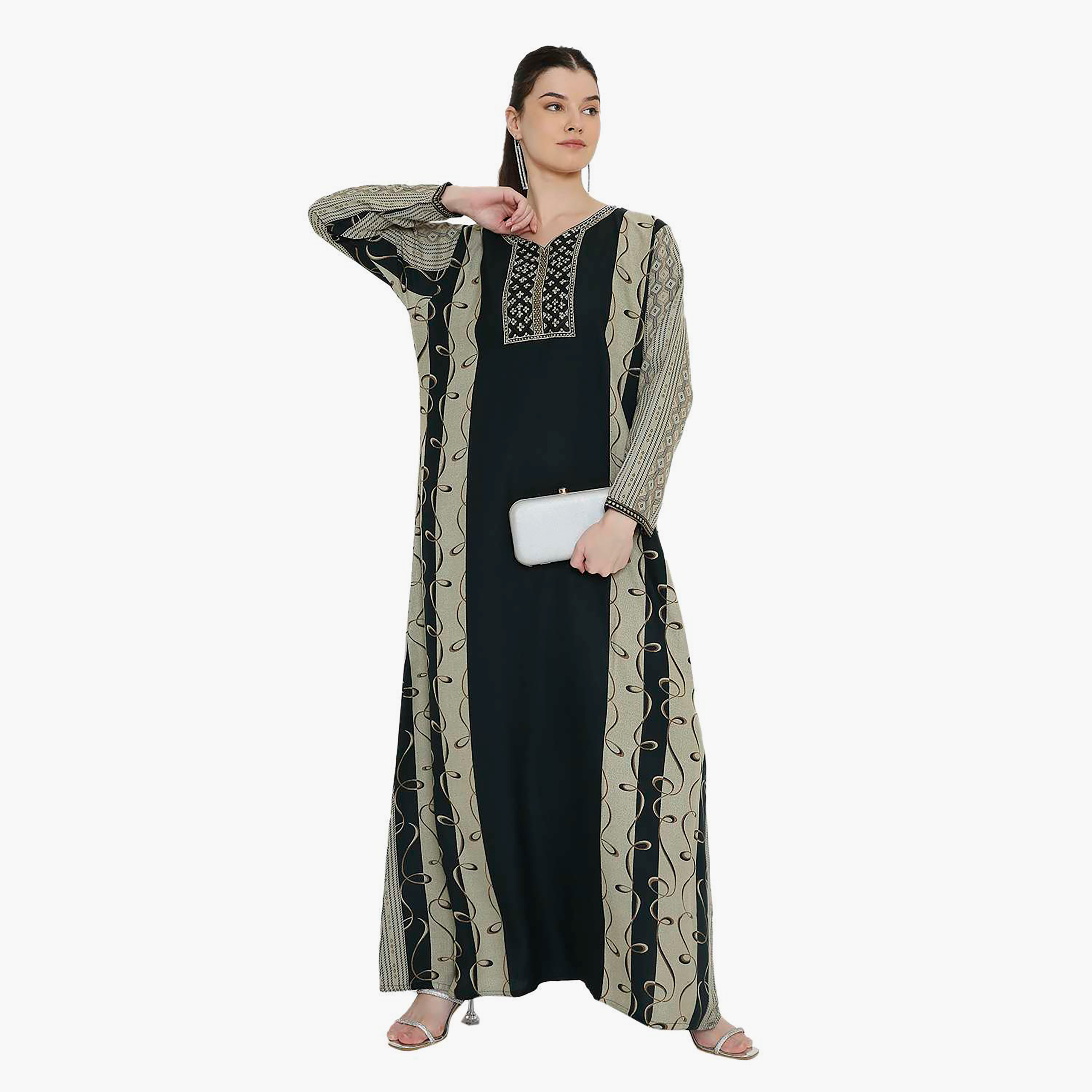 جلابية نسائية بطبعة هندسية وتطريز على الصدر من هانا اند سارة.-women-arabicclothing-jalabiyas-image-1