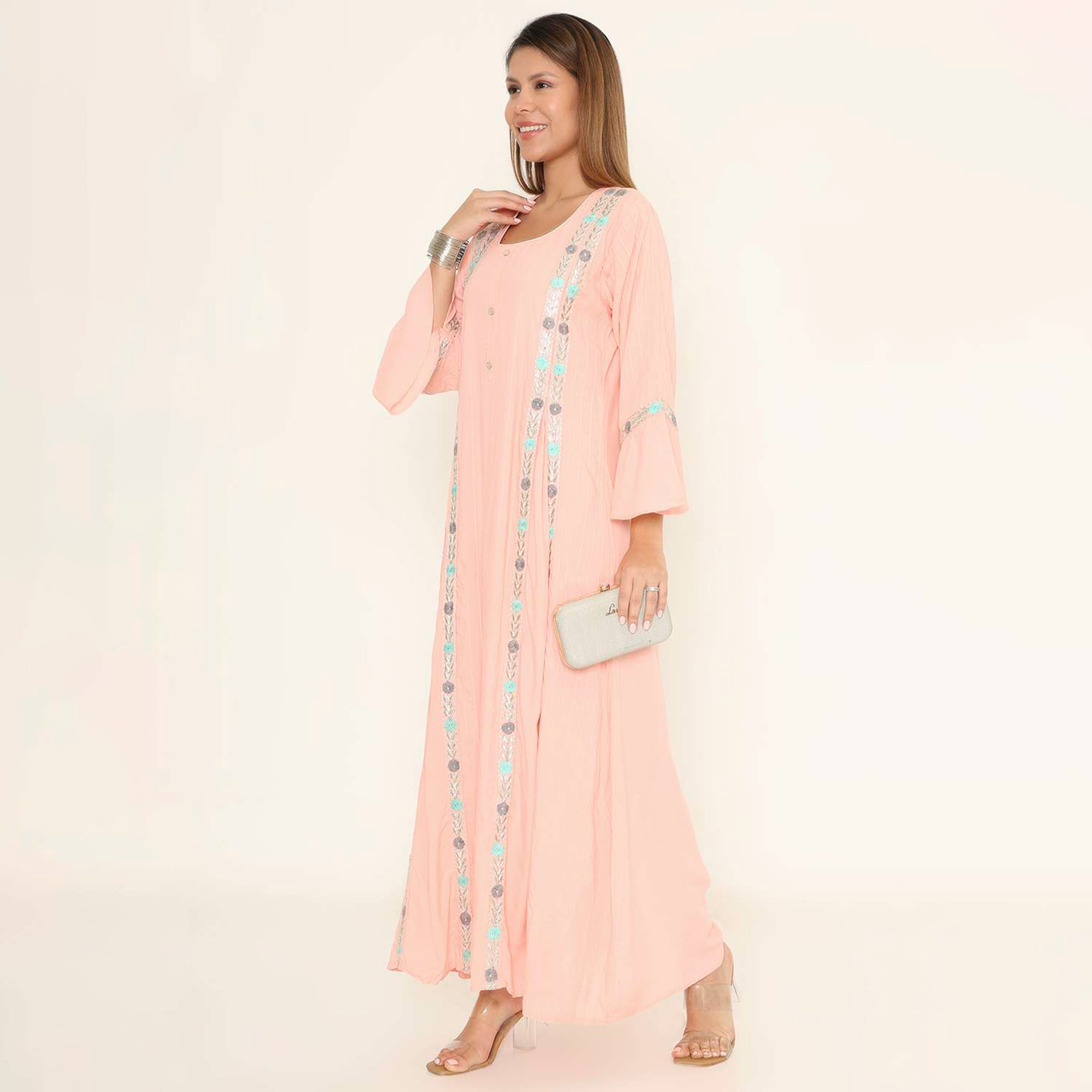 جلابية نسائية سهرة بتطريز زهور وياقة مربعة وأكمام جرس من هنا اند سارة.-women-arabicclothing-jalabiyas-image-13