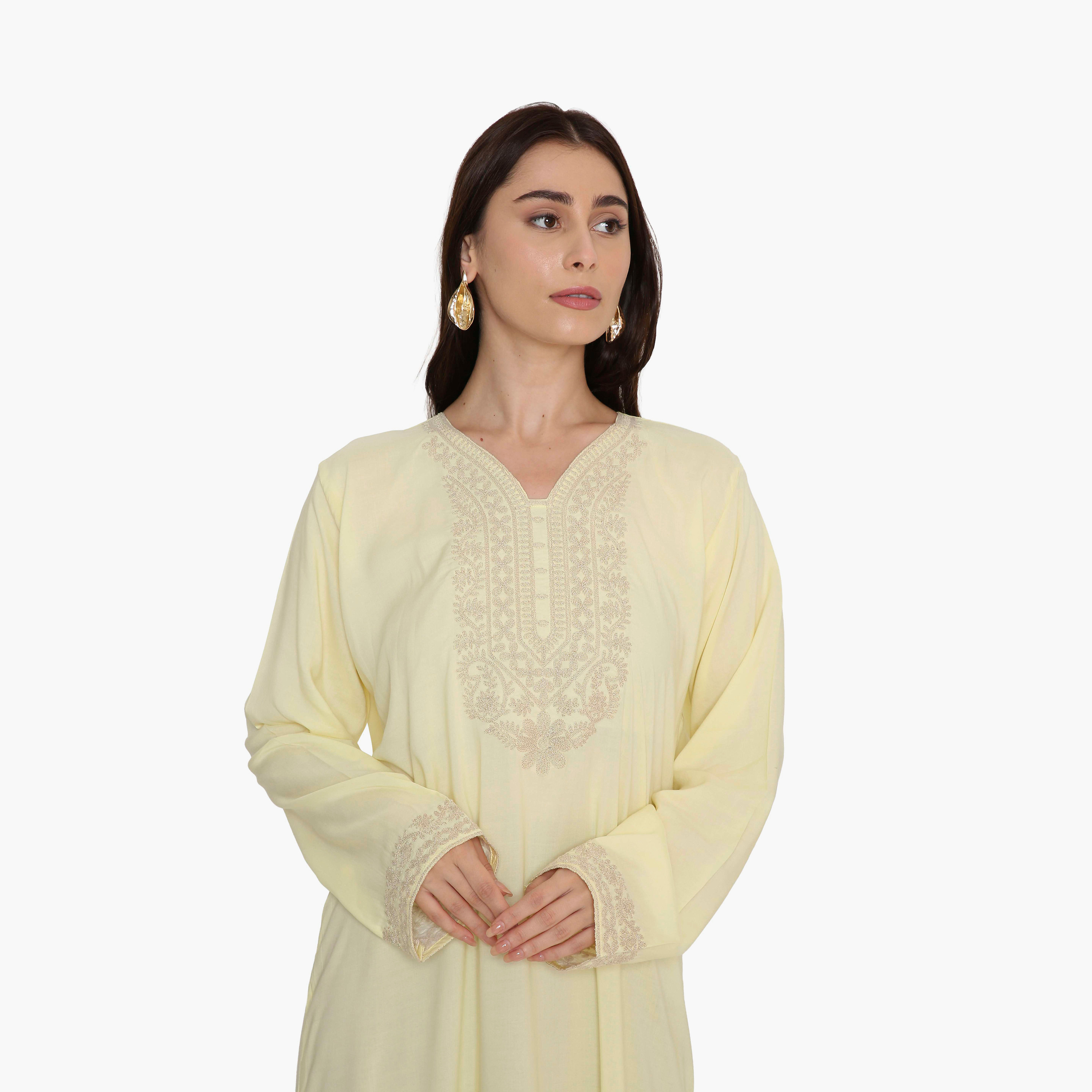جلابية نسائية سهرة مزينة بتطريز على الصدر من هنا اند سارة.-women-arabicclothing-jalabiyas-image-6