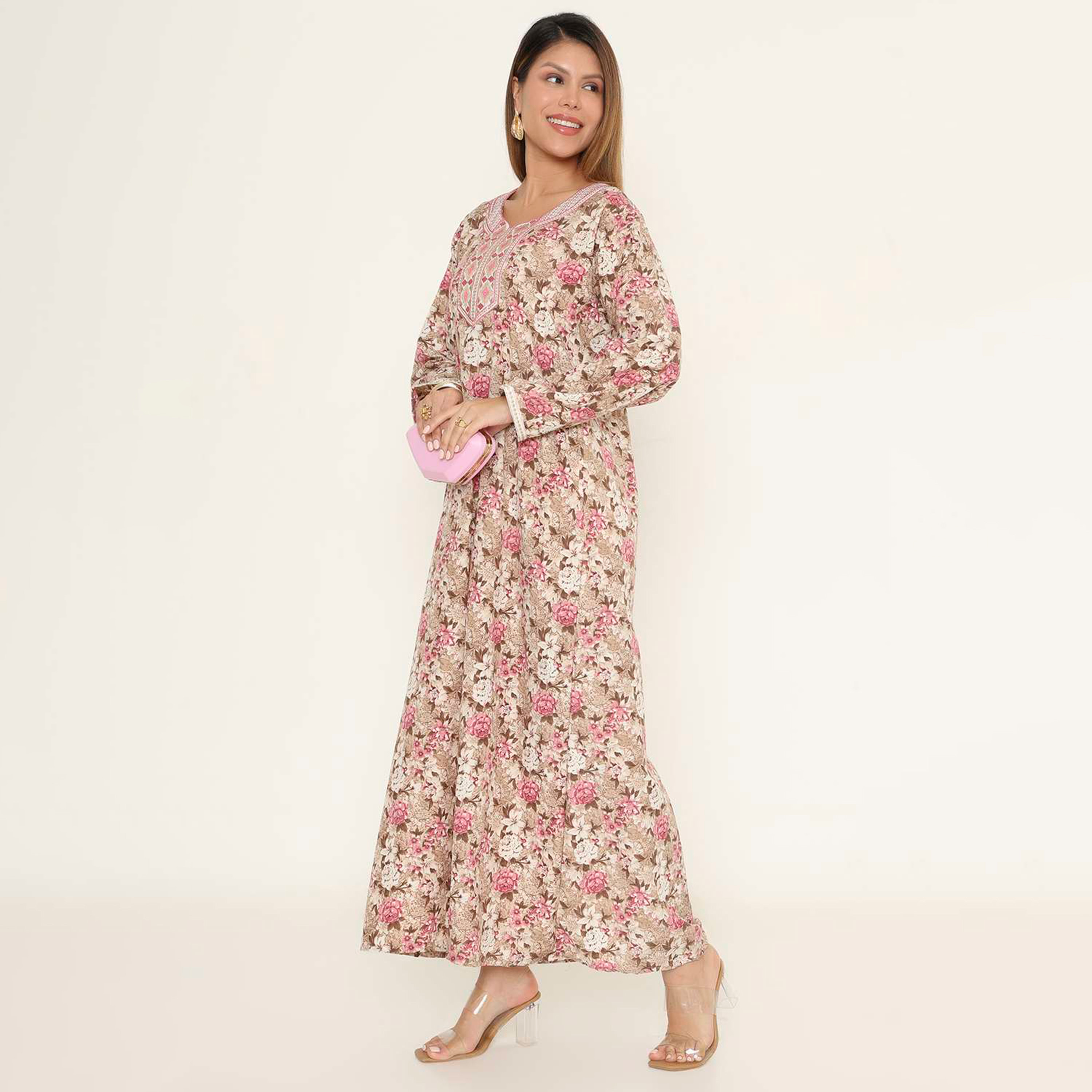 جلابية نسائية كاجوال بطبعة زهور من هنا اند سارة.-women-arabicclothing-jalabiyas-image-13
