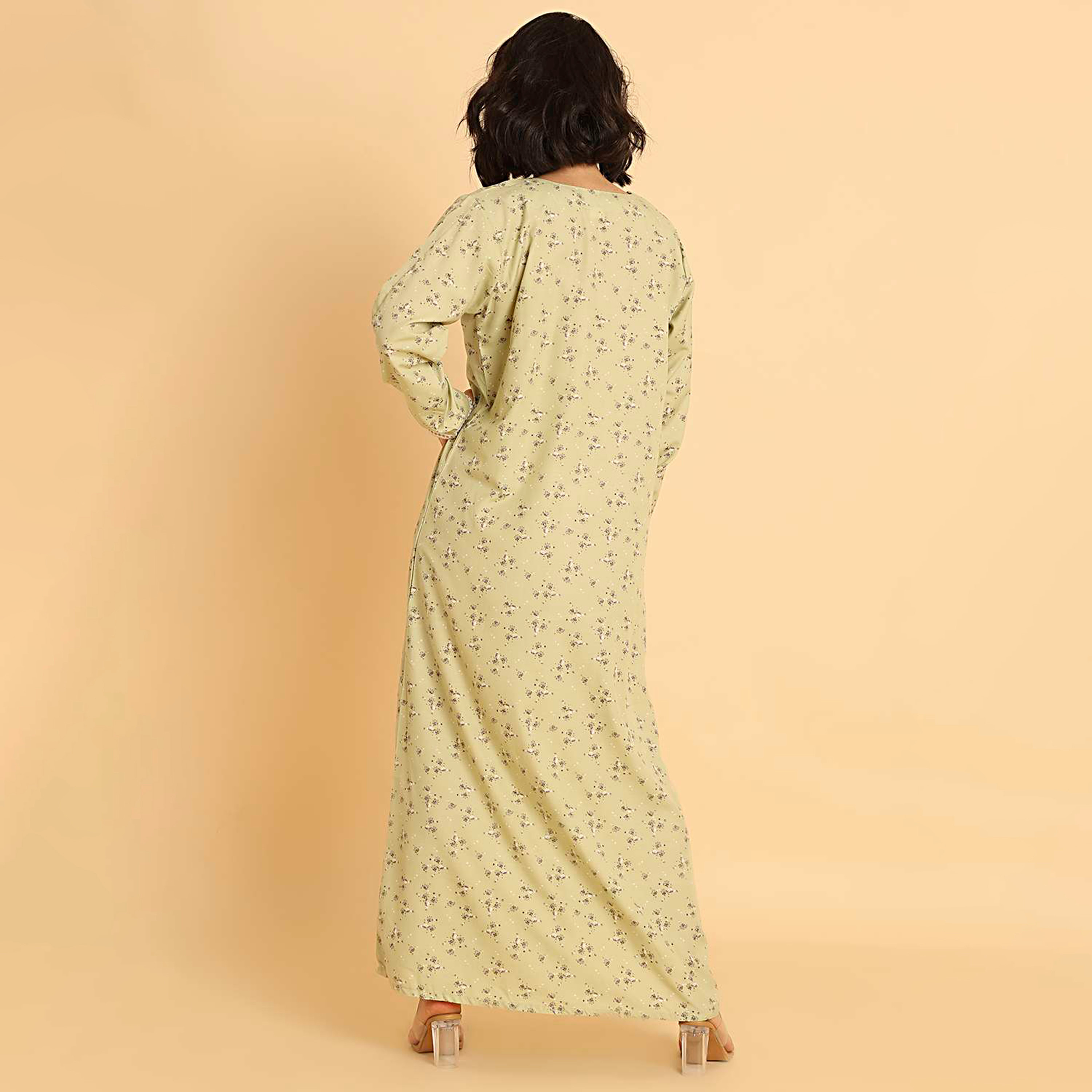 جلابية نسائية كاجوال بطبعة زهور من هنا اند سارة.-women-arabicclothing-jalabiyas-image-5