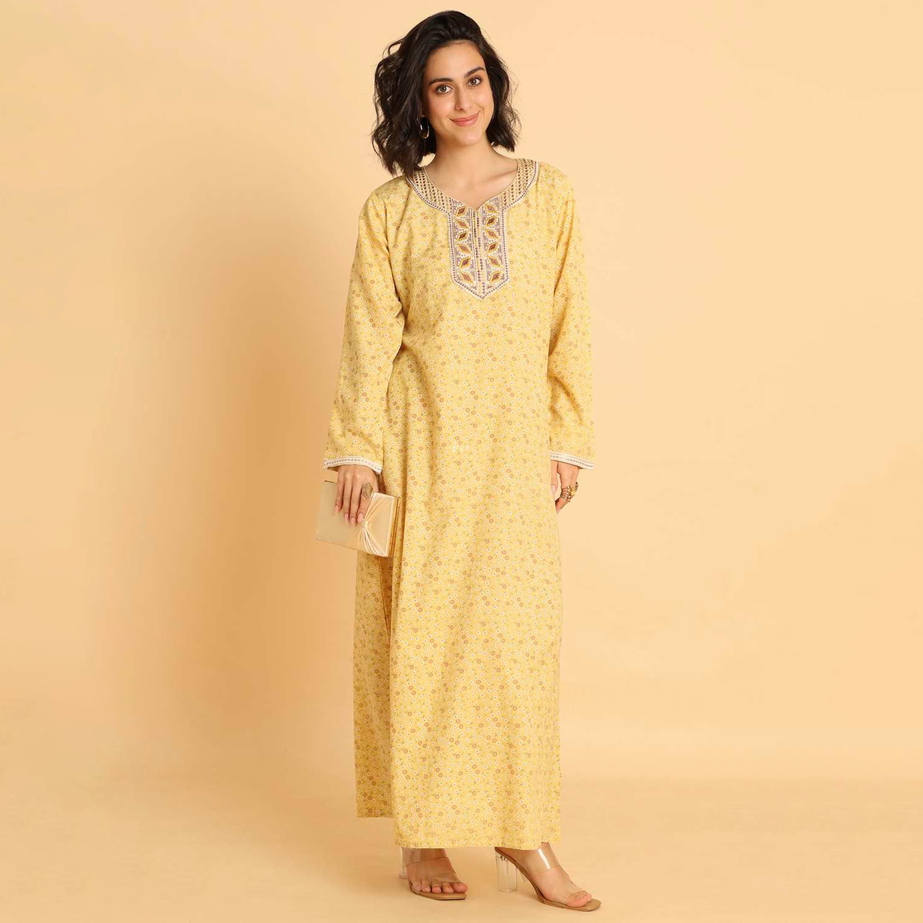 جلابية نسائية كاجوال بطبعة زهور من هنا اند سارة.-women-arabicclothing-jalabiyas-image-1
