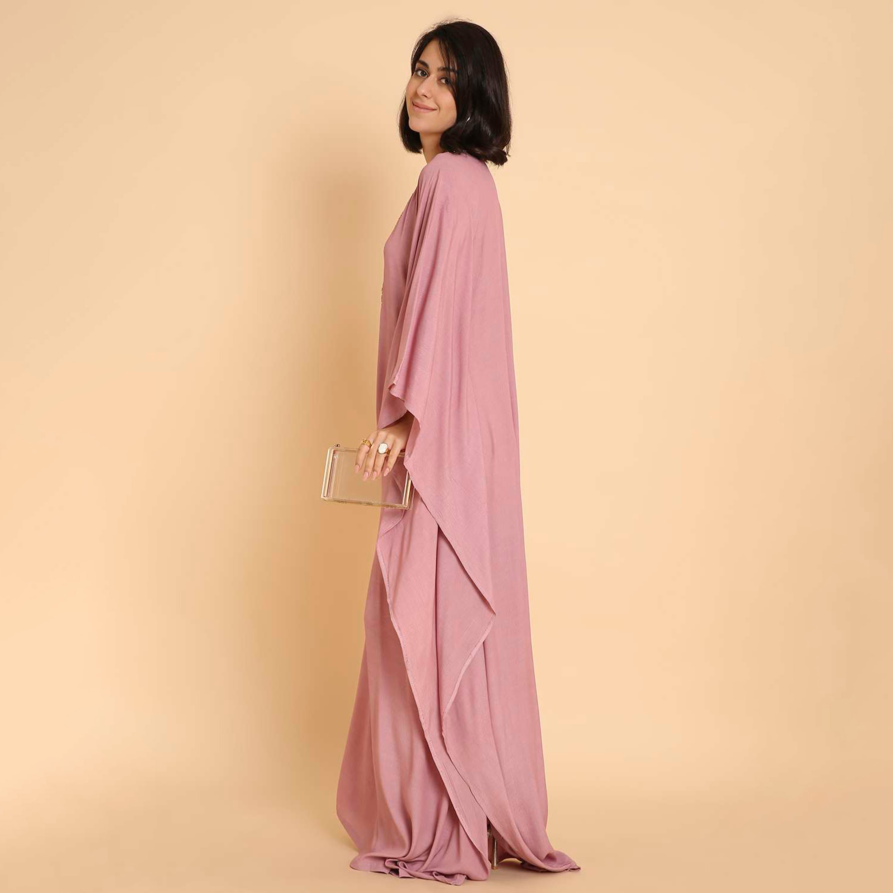 جلابية نسائية بتصميم قفطان سهرة مزينة بالخرز على الصدر من هنا اند سارة.-women-arabicclothing-jalabiyas-image-3