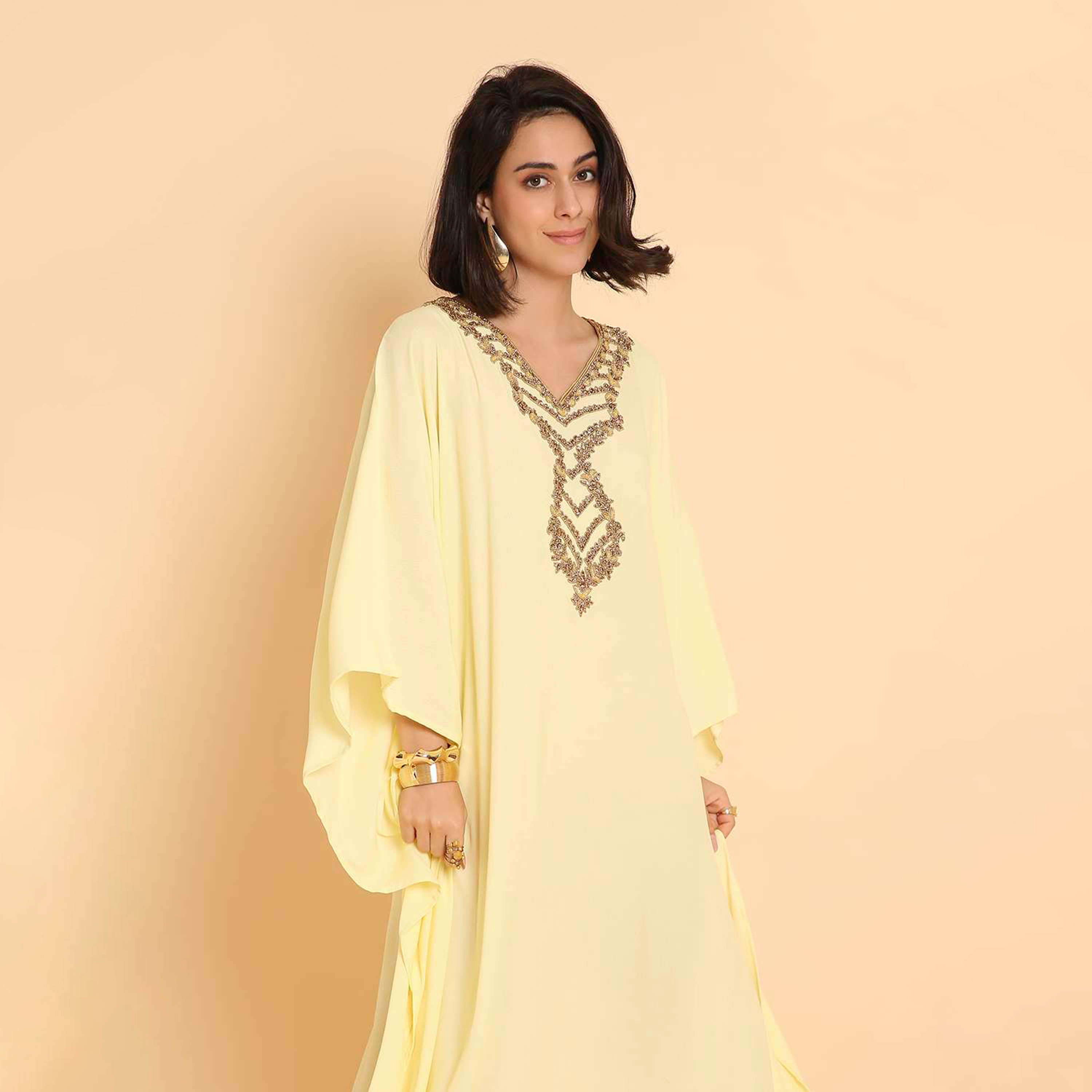 جلابية نسائية بتصميم قفطان سهرة مزينة بالخرز على الصدر من هنا اند سارة.-women-arabicclothing-jalabiyas-image-12
