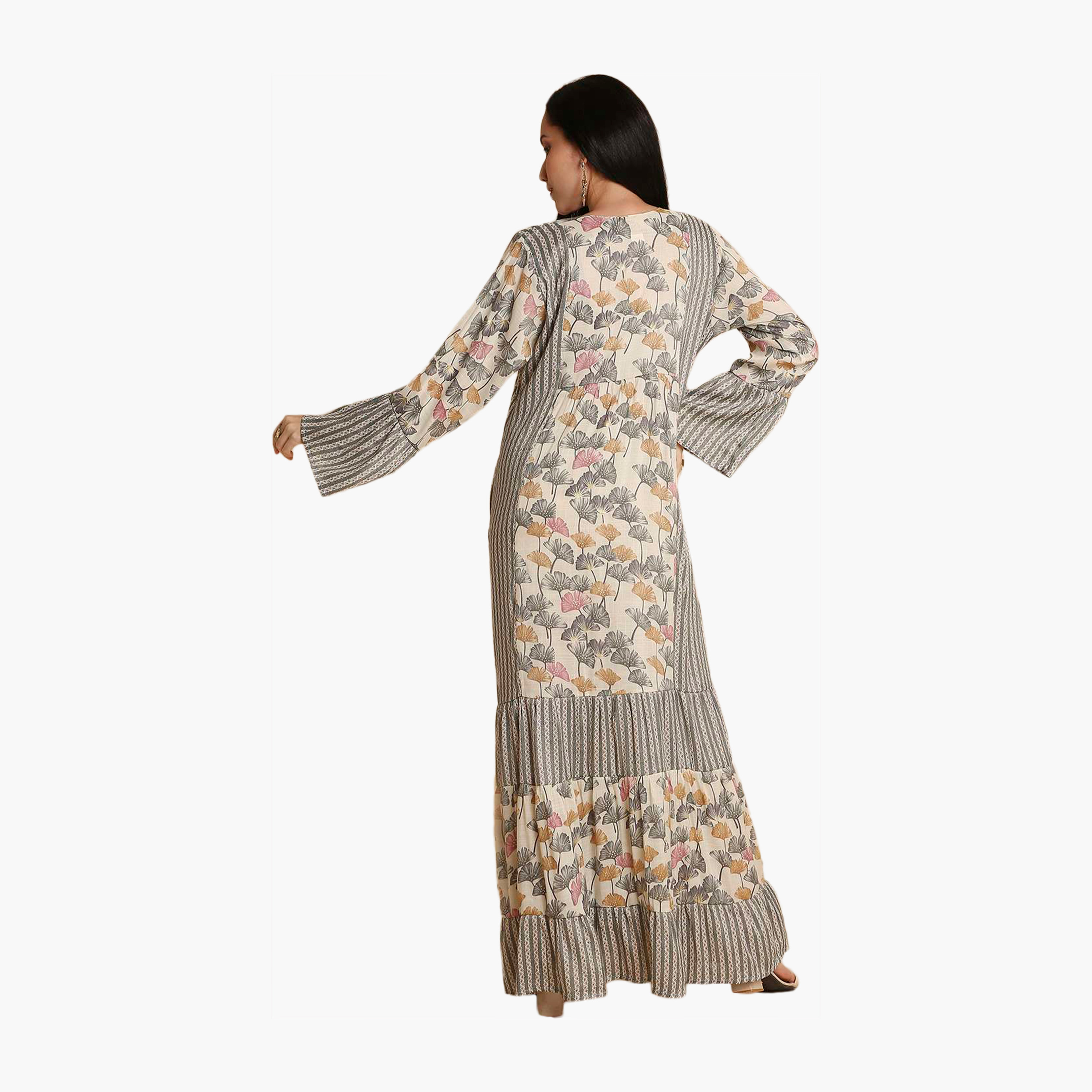 جلابية نسائية متعددة الطبقات بأكمام جرس مطبوعة ومطرزة من هانا اند سارة-women-arabicclothing-jalabiyas-image-5