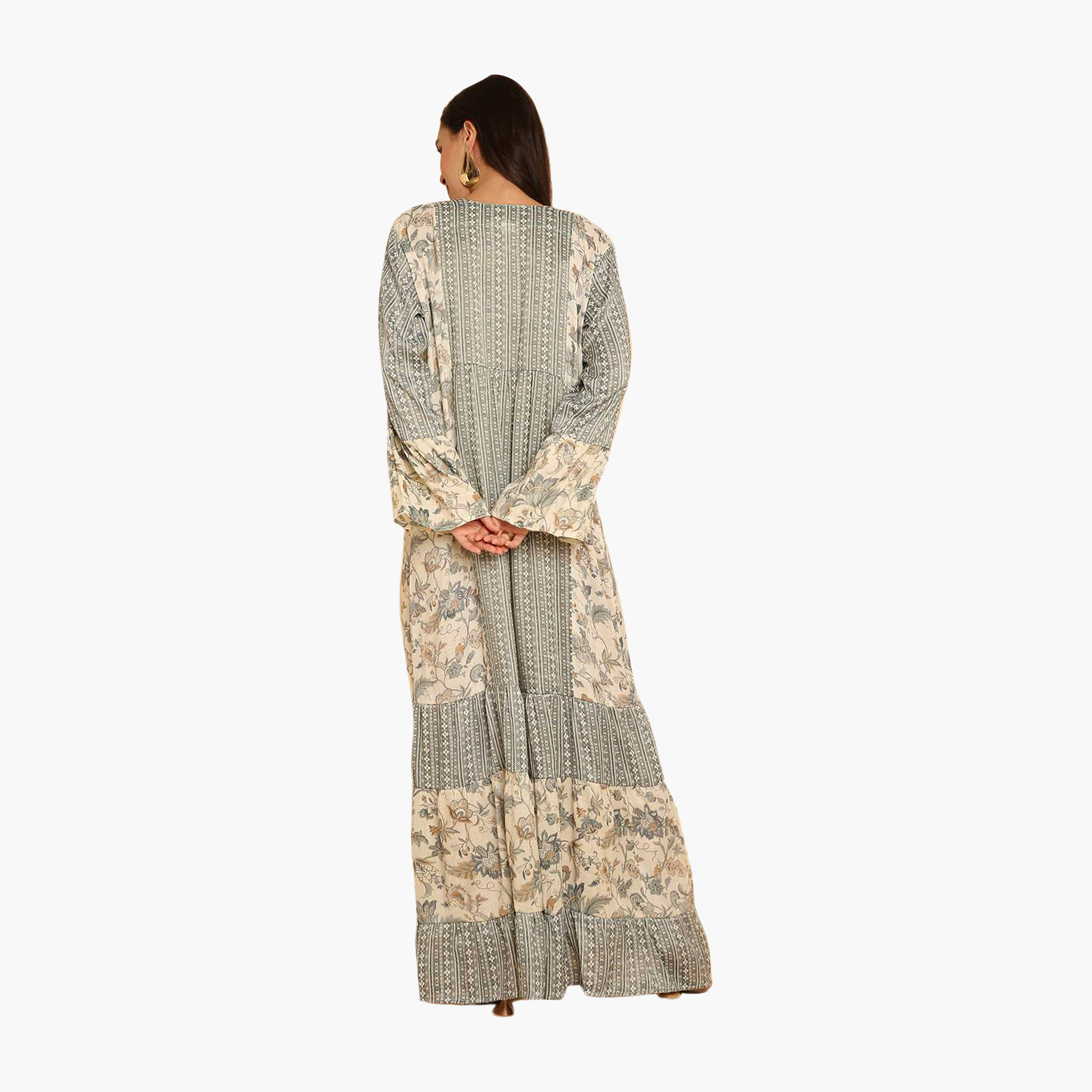 جلابية نسائية مطرزة بأكمام واسعة ونقشة هندسية خضراء من هنا اند سارة-women-arabicclothing-jalabiyas-image-5