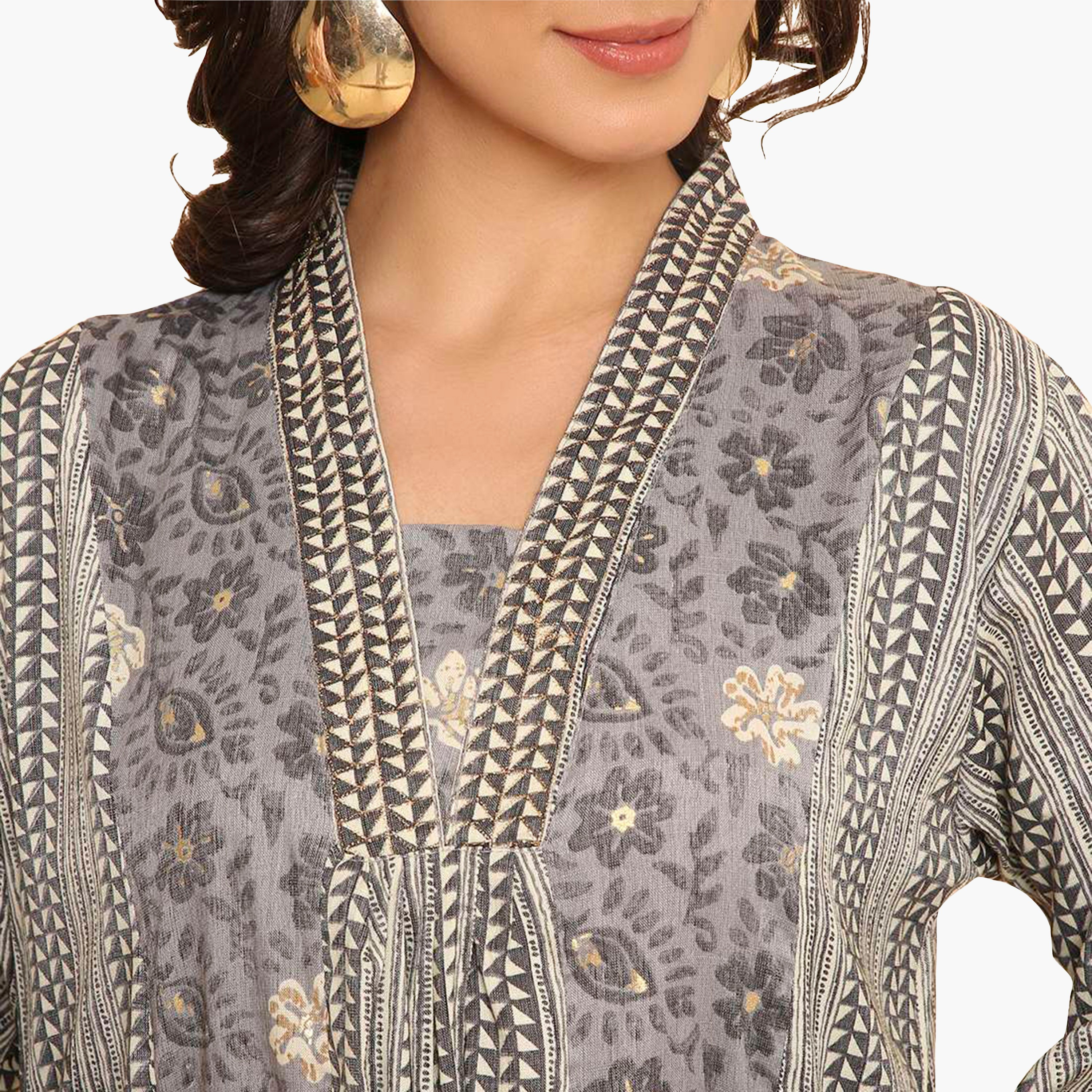 HanaandSara Floral & Geometric Print Collared Bell Sleeves Women's Jalabiya-women-arabicclothing-jalabiyas-image-7
