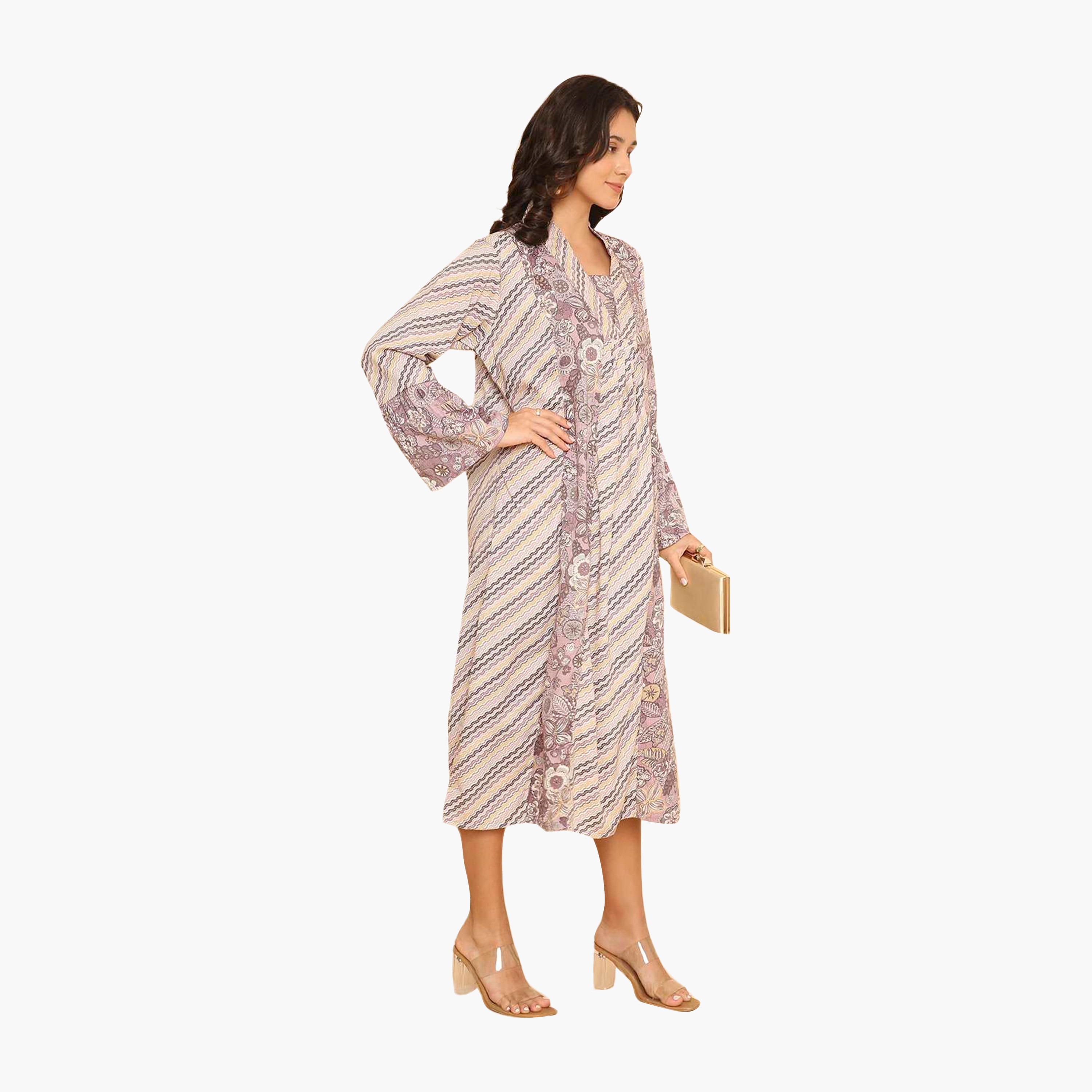 جلابية نسائية بأكمام واسعة وياقة مخططة بشكل مائل من هنا اند سارة-women-arabicclothing-jalabiyas-image-3