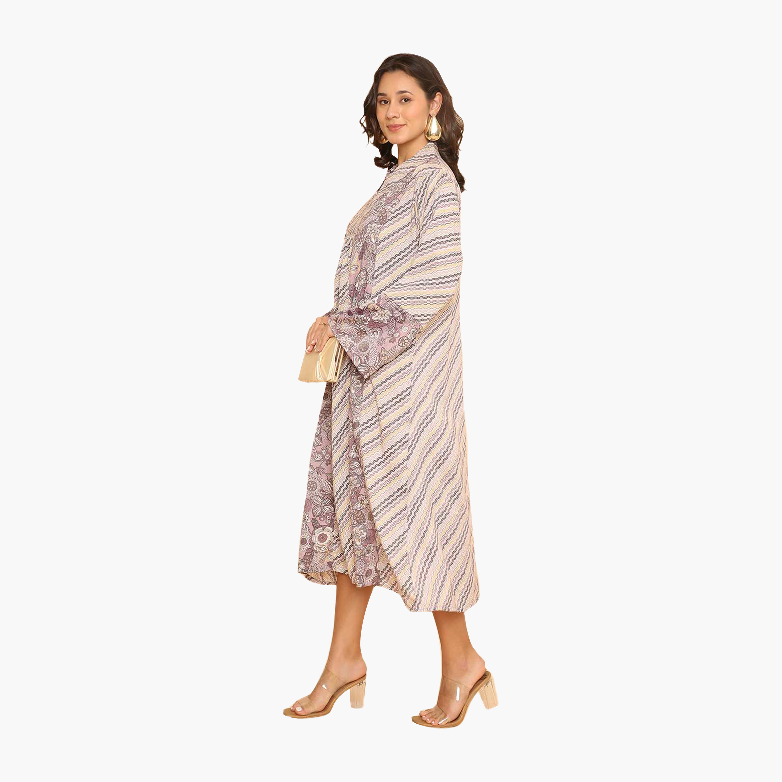 جلابية نسائية بأكمام واسعة وياقة مخططة بشكل مائل من هنا اند سارة-women-arabicclothing-jalabiyas-image-4