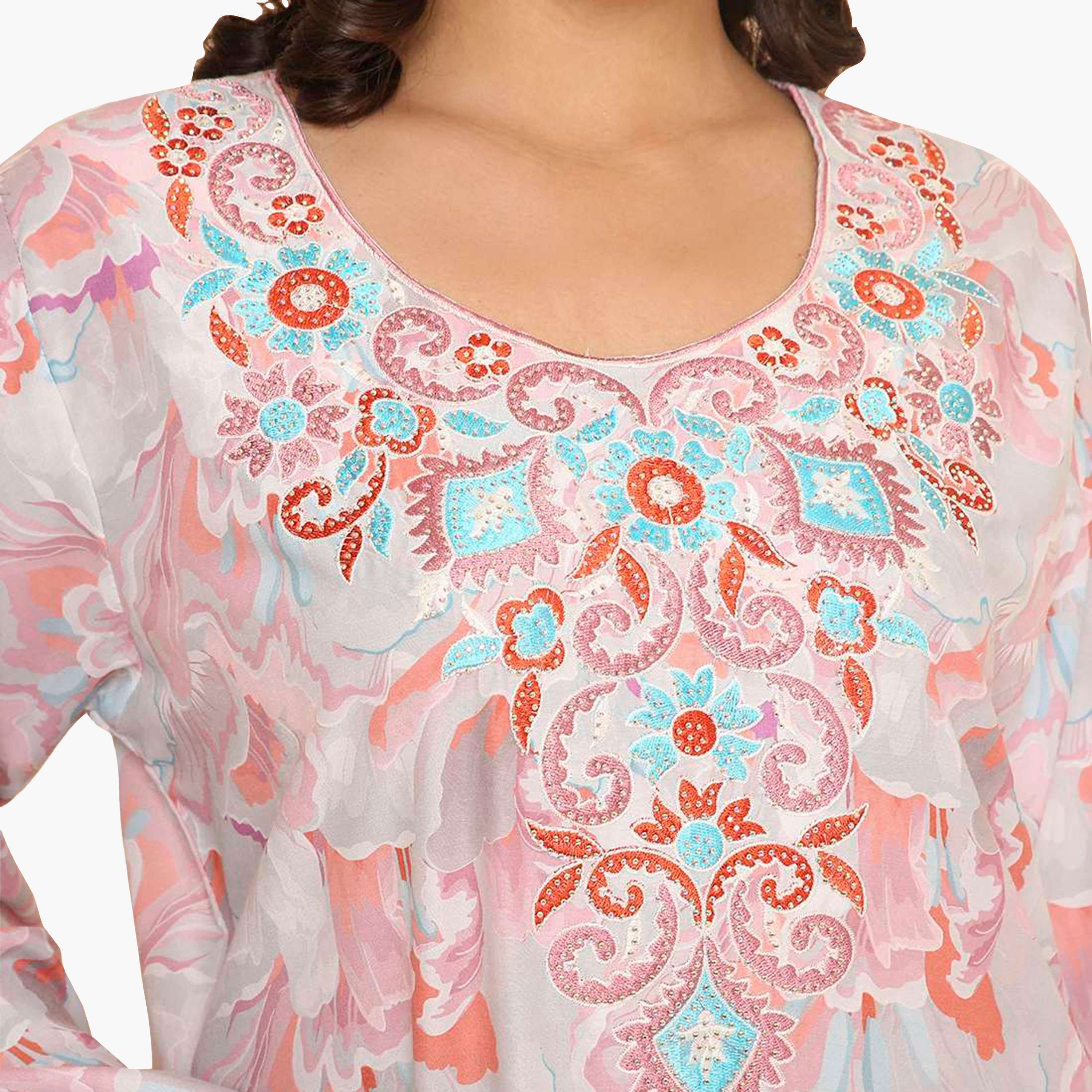 جلابية نسائية مطرزة بنقوش زهور على الصدر من هنا اند سارة-women-arabicclothing-jalabiyas-image-2