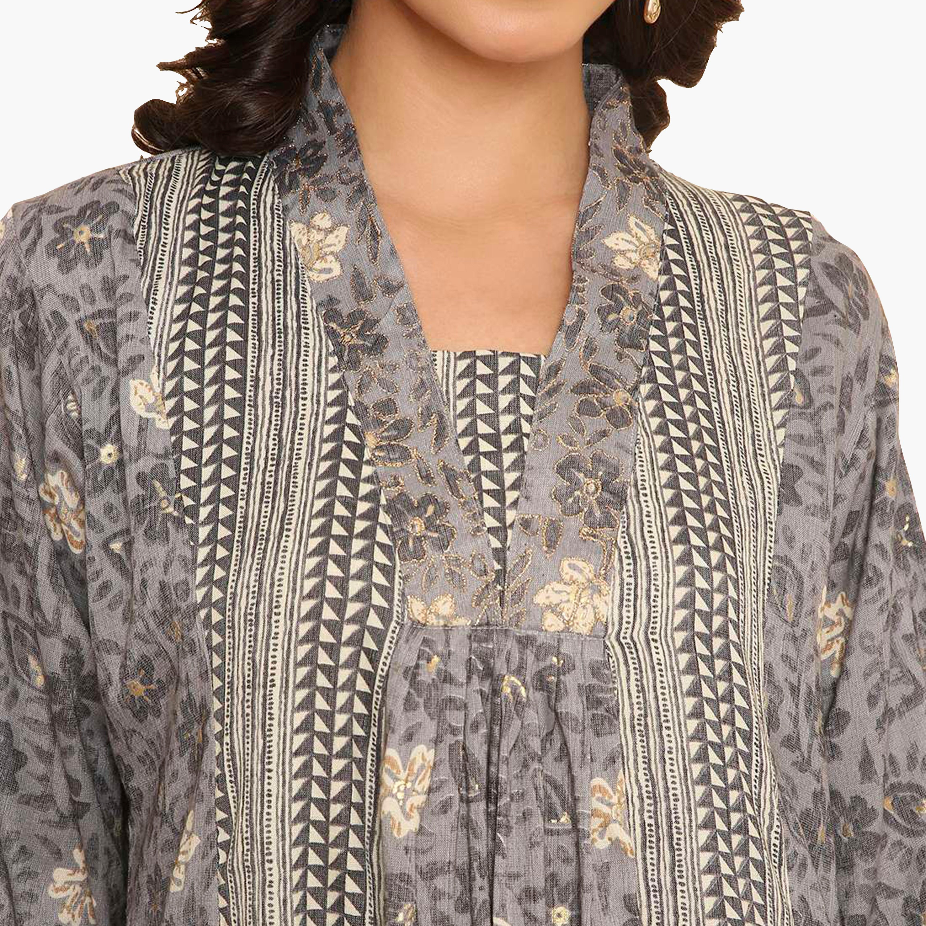 HanaandSara Floral Print Collared Bell Sleeves Women's Jalabiya-women-arabicclothing-jalabiyas-image-2