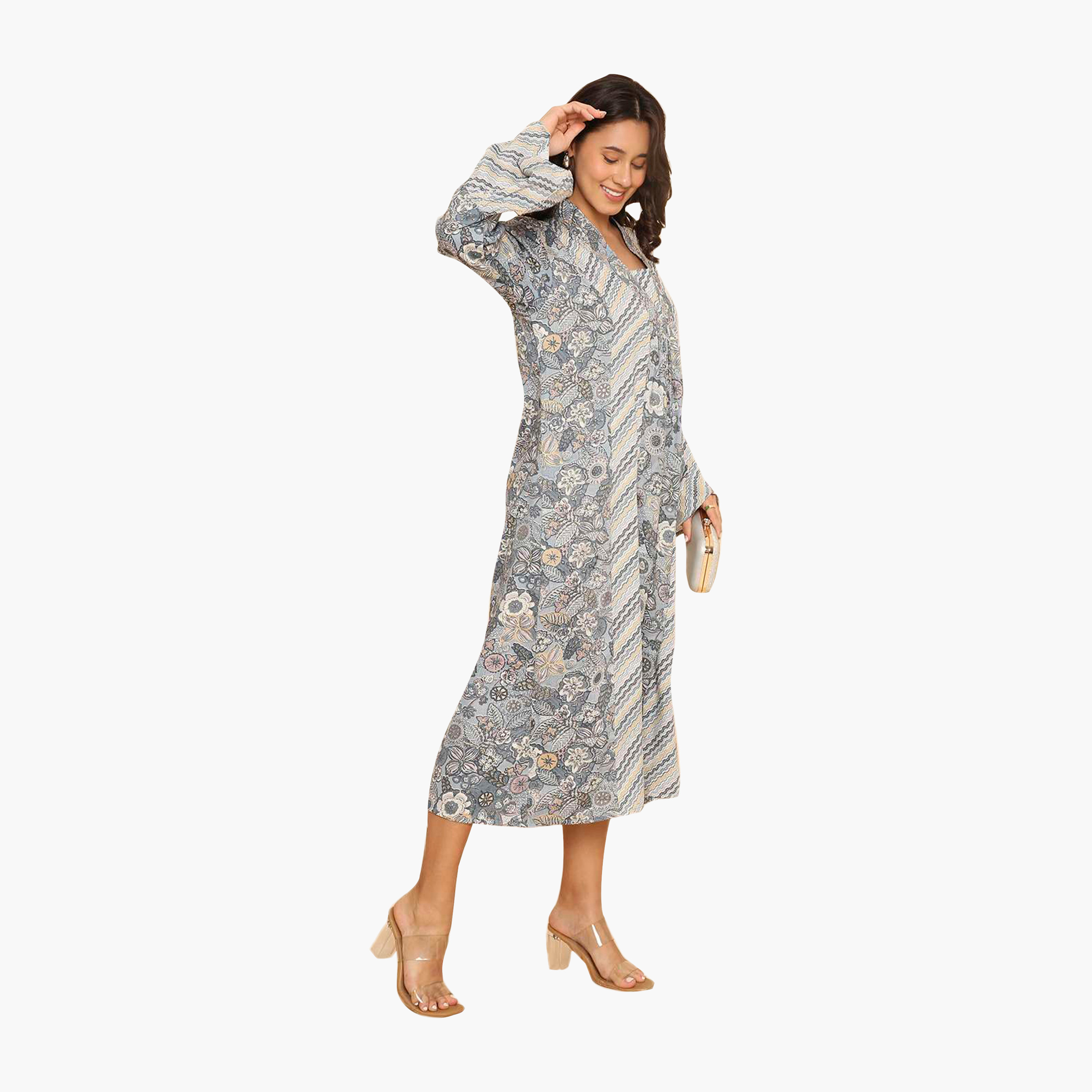 جلابية نسائية بأكمام واسعة وياقة وطبعة زهور من هنا اند سارة-women-arabicclothing-jalabiyas-image-3