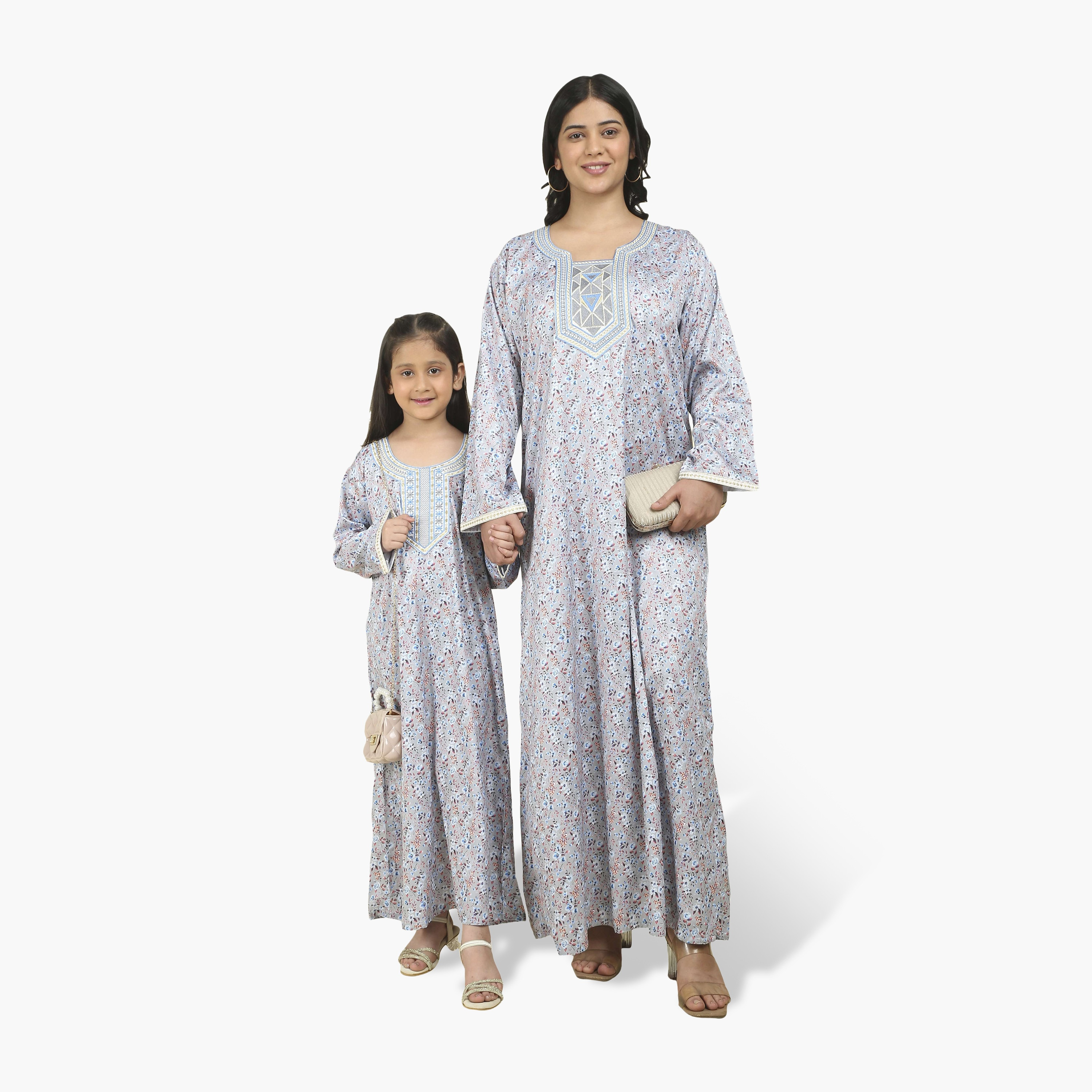 HanaandSara Embroidered Yoke Floral Print Girls Jalabiya-girls-arabicclothing-jalabiyas-image-2