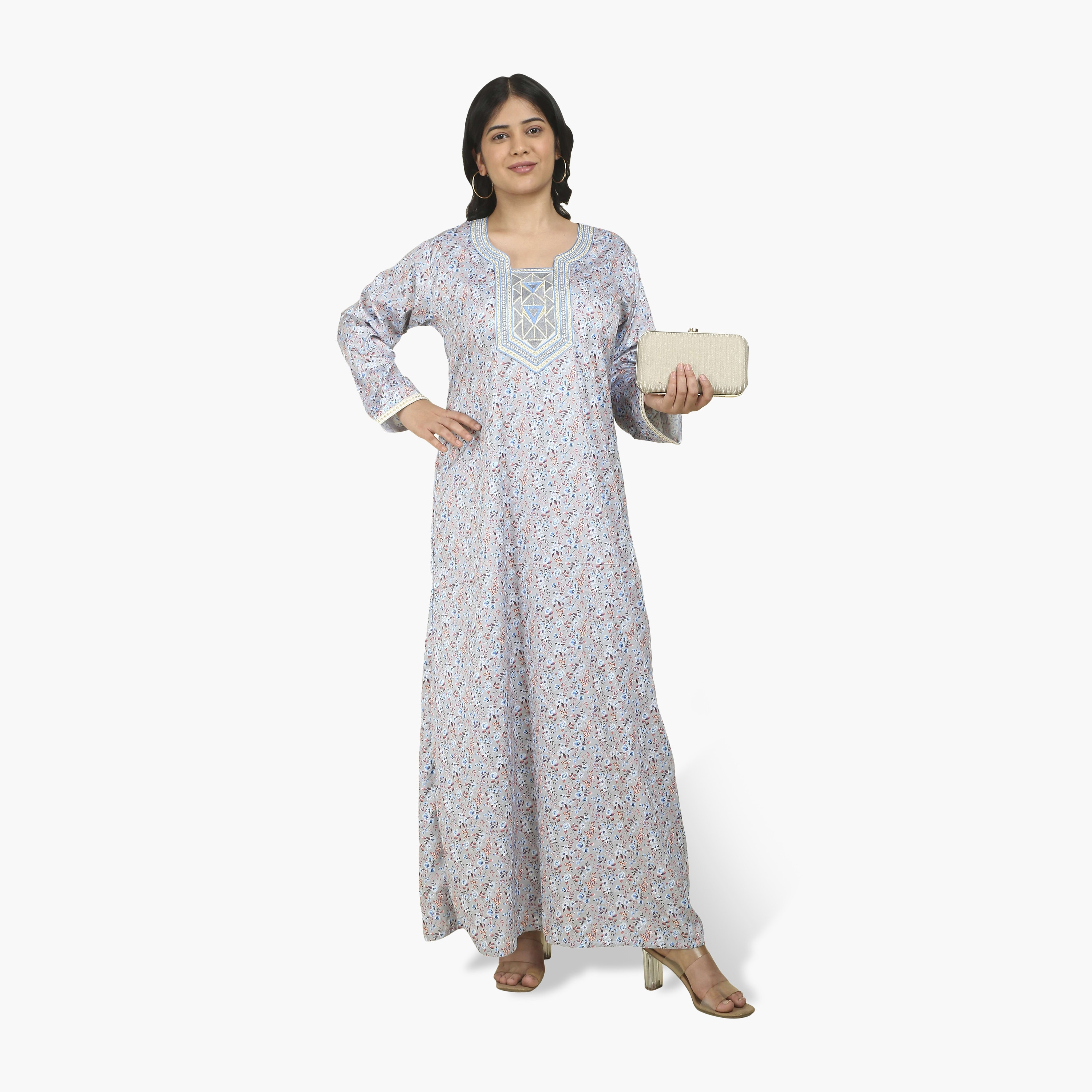 جلابية نسائية قماش ساتان بصدرية مطرزة وطبعة زهور من هنا أند سارة-women-arabicclothing-jalabiyas-image-11